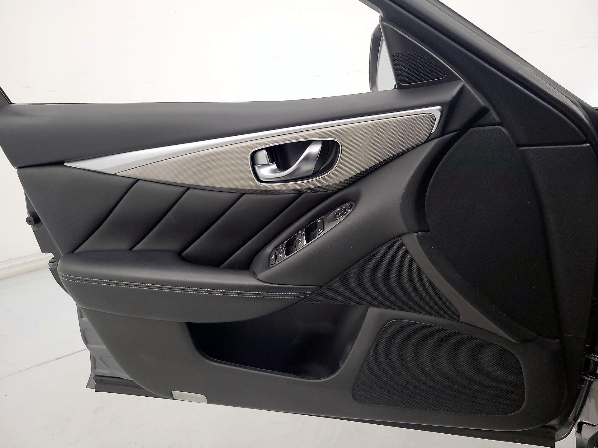 Thumbnail: 2019 INFINITI Q50 - 12