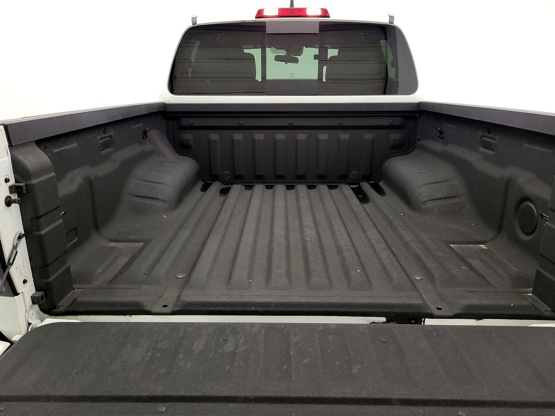 Thumbnail: 2023 Nissan Frontier - 20