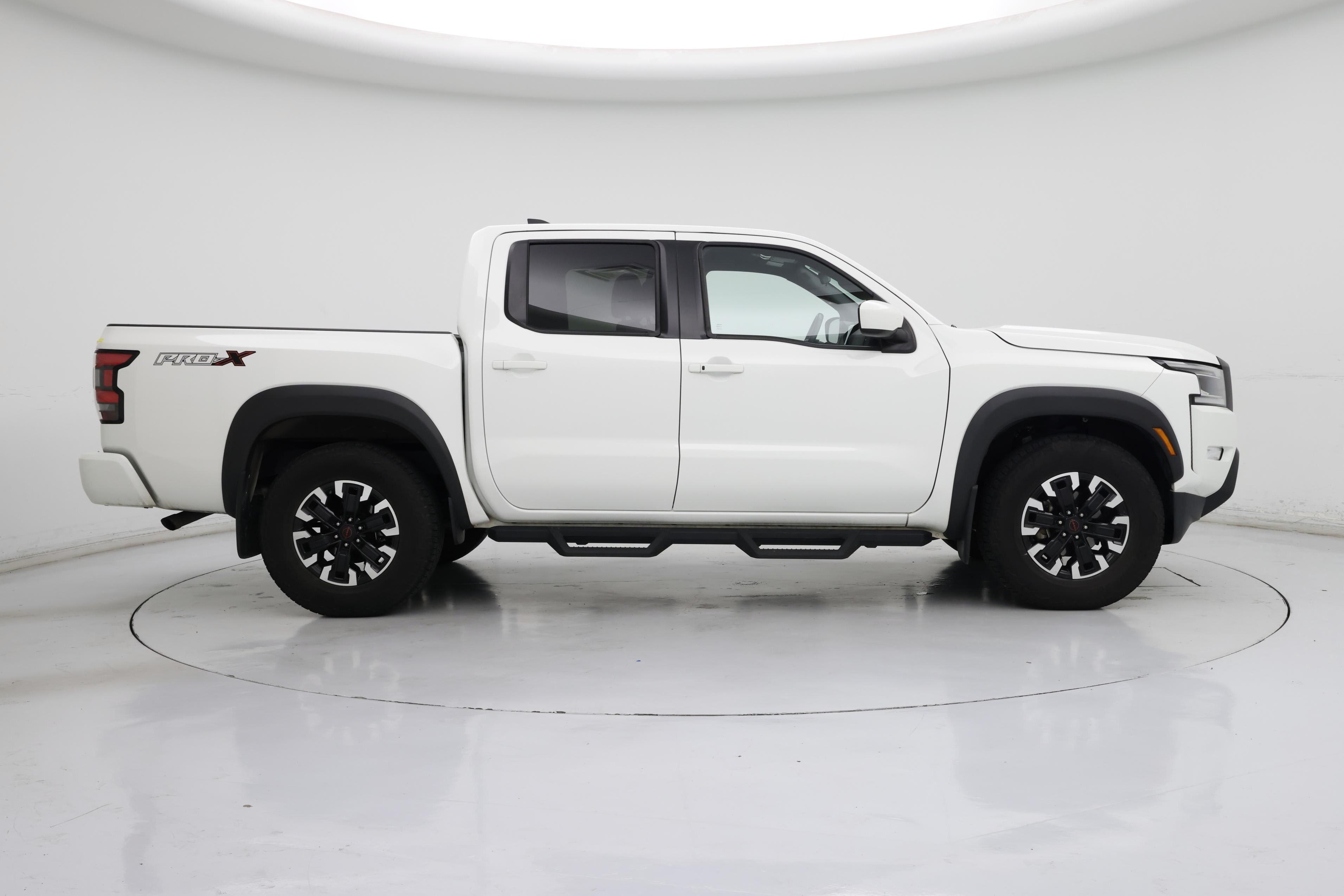 Thumbnail: 2023 Nissan Frontier - 7