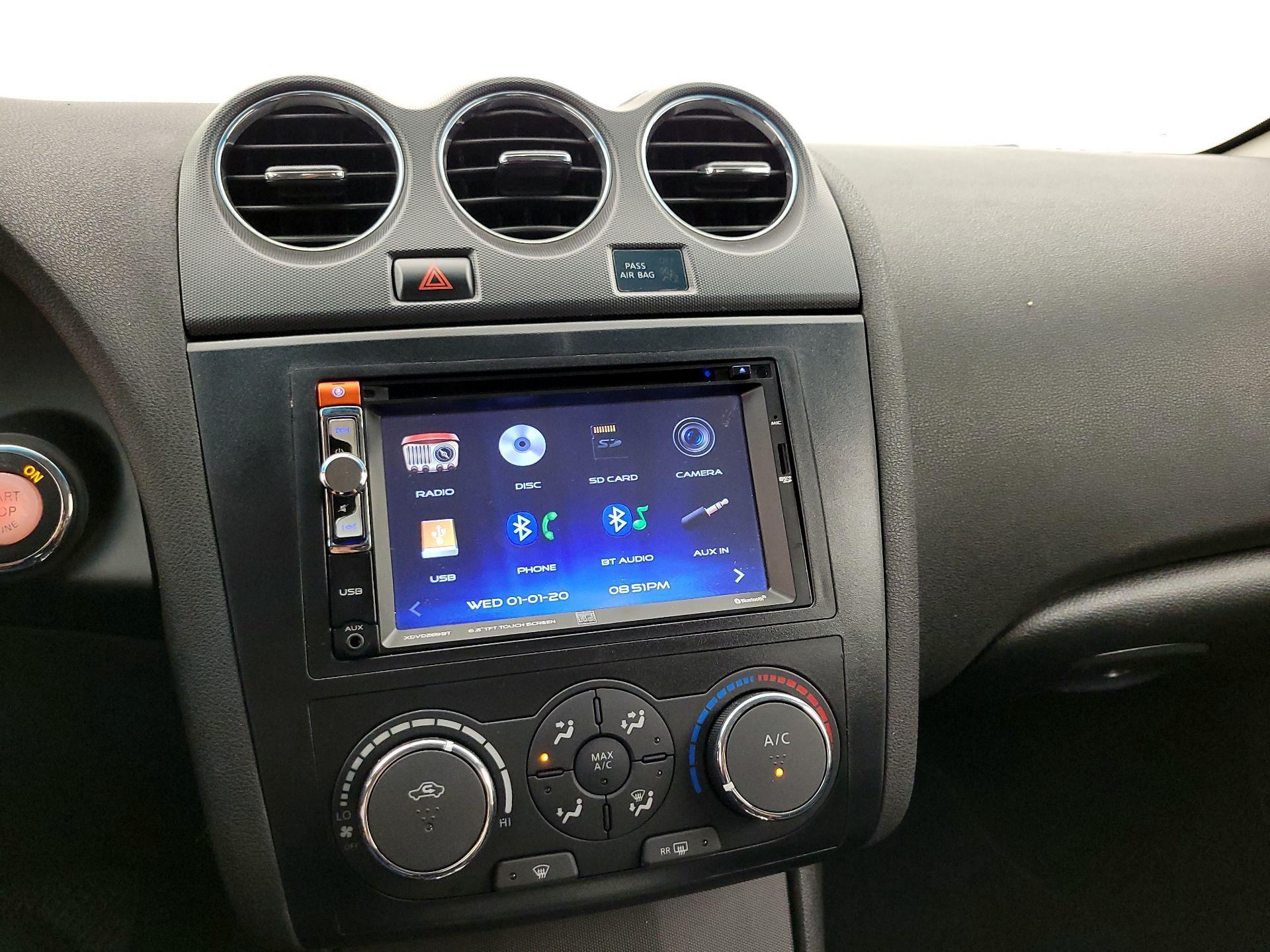 Thumbnail: 2013 Nissan Altima - 15