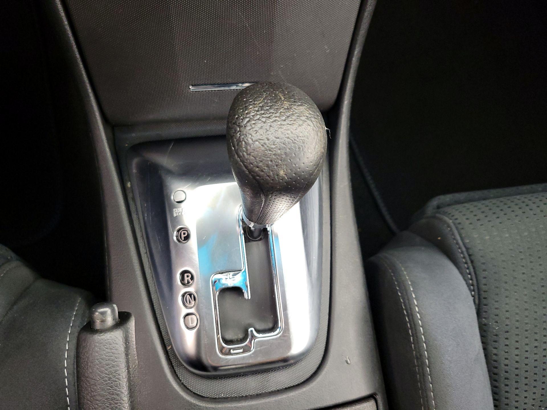 Thumbnail: 2013 Nissan Altima - 16