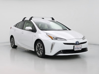 White 2022 Toyota Prius XLE
