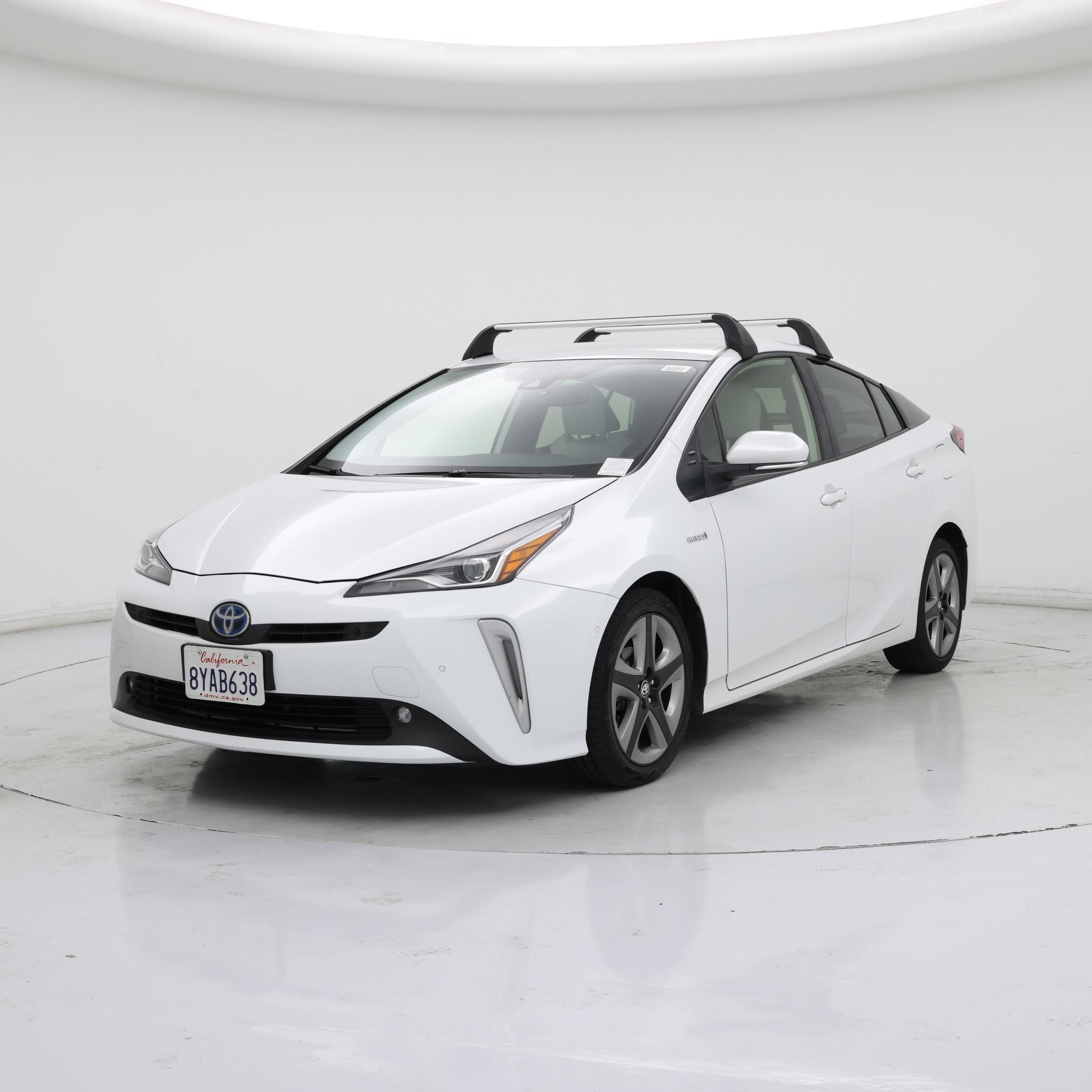 Thumbnail: 2022 Toyota Prius - 4