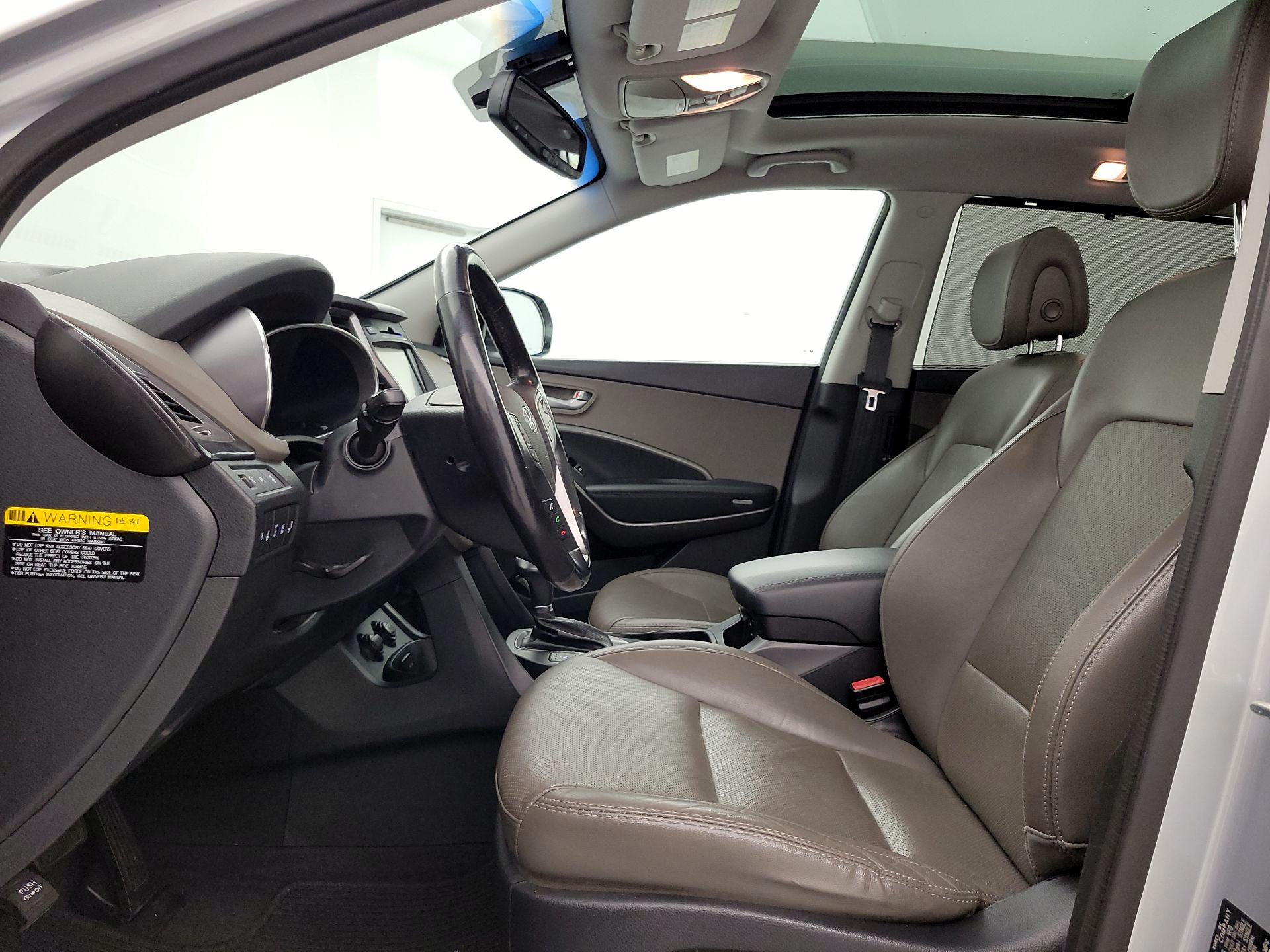 Thumbnail: 2015 Hyundai Santa Fe - 11