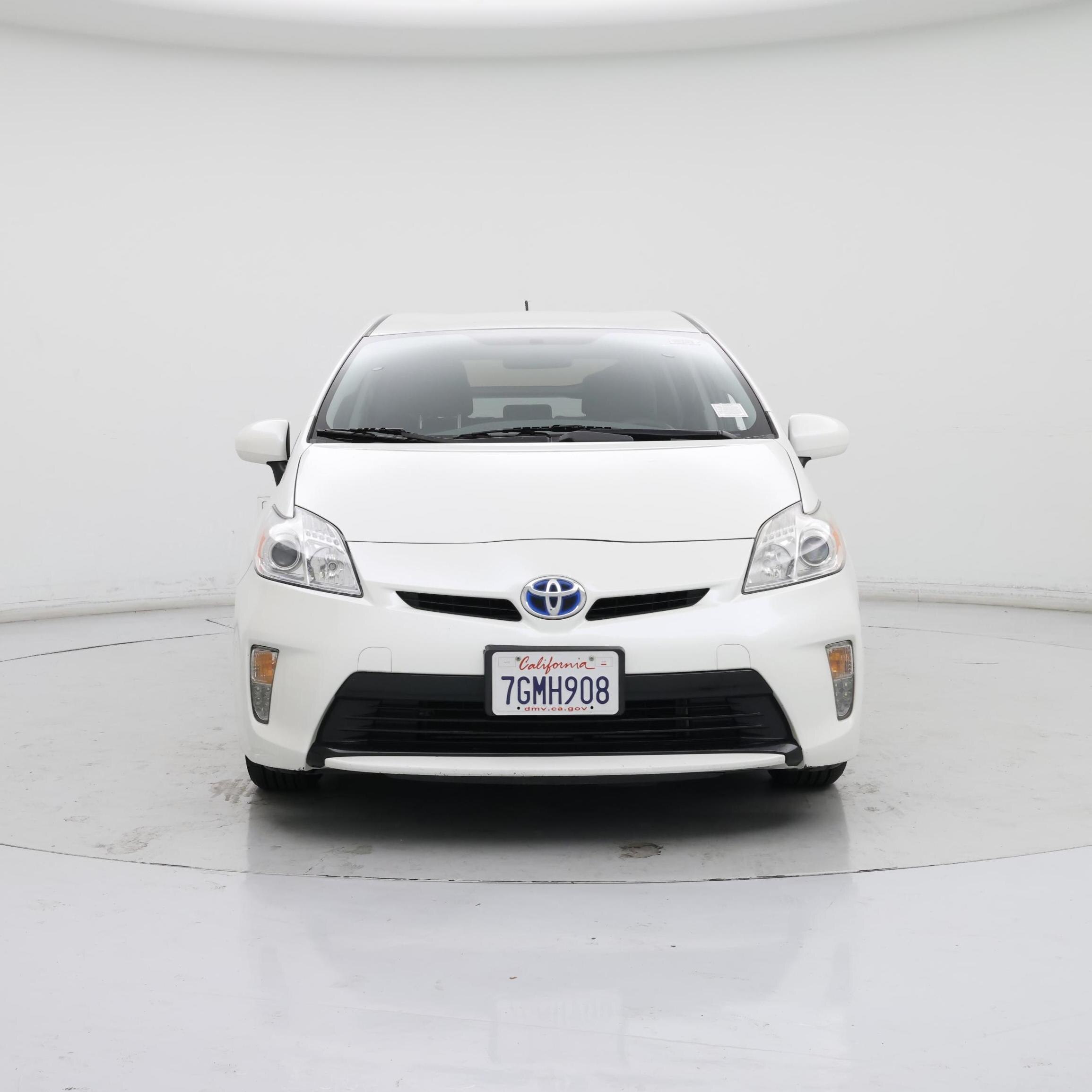 Thumbnail: 2014 Toyota Prius - 5