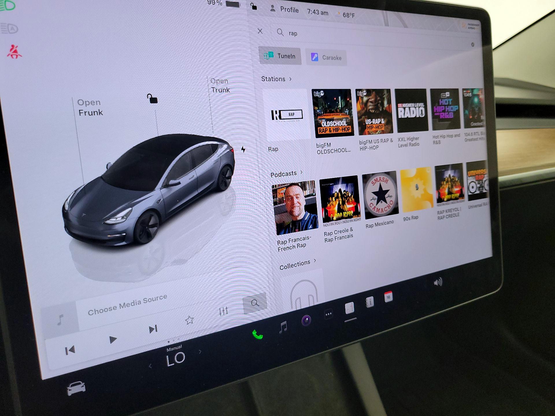 Thumbnail: 2023 Tesla Model 3 - 15