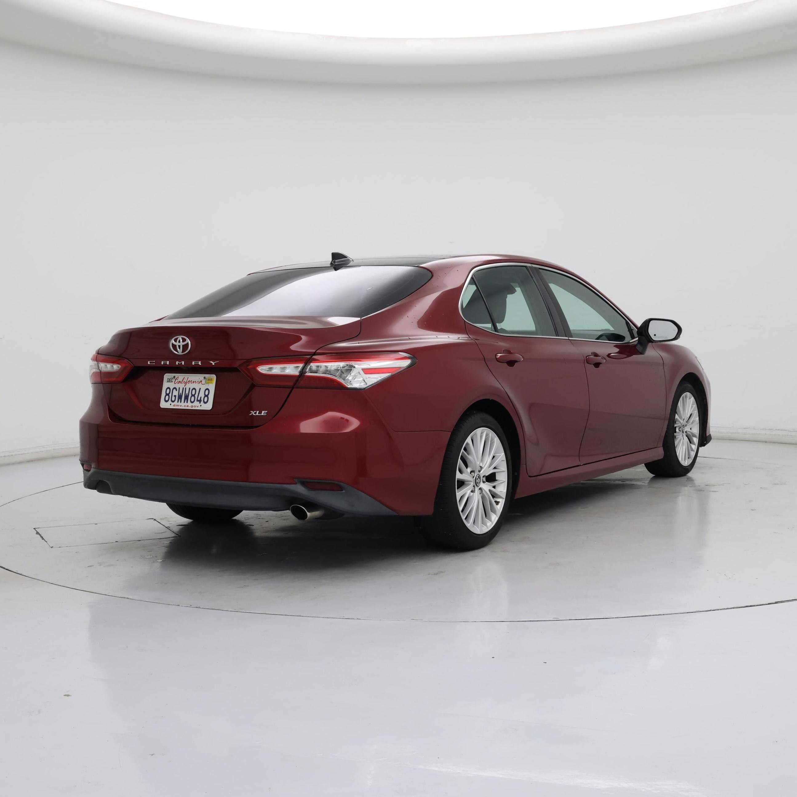 Thumbnail: 2019 Toyota Camry - 8