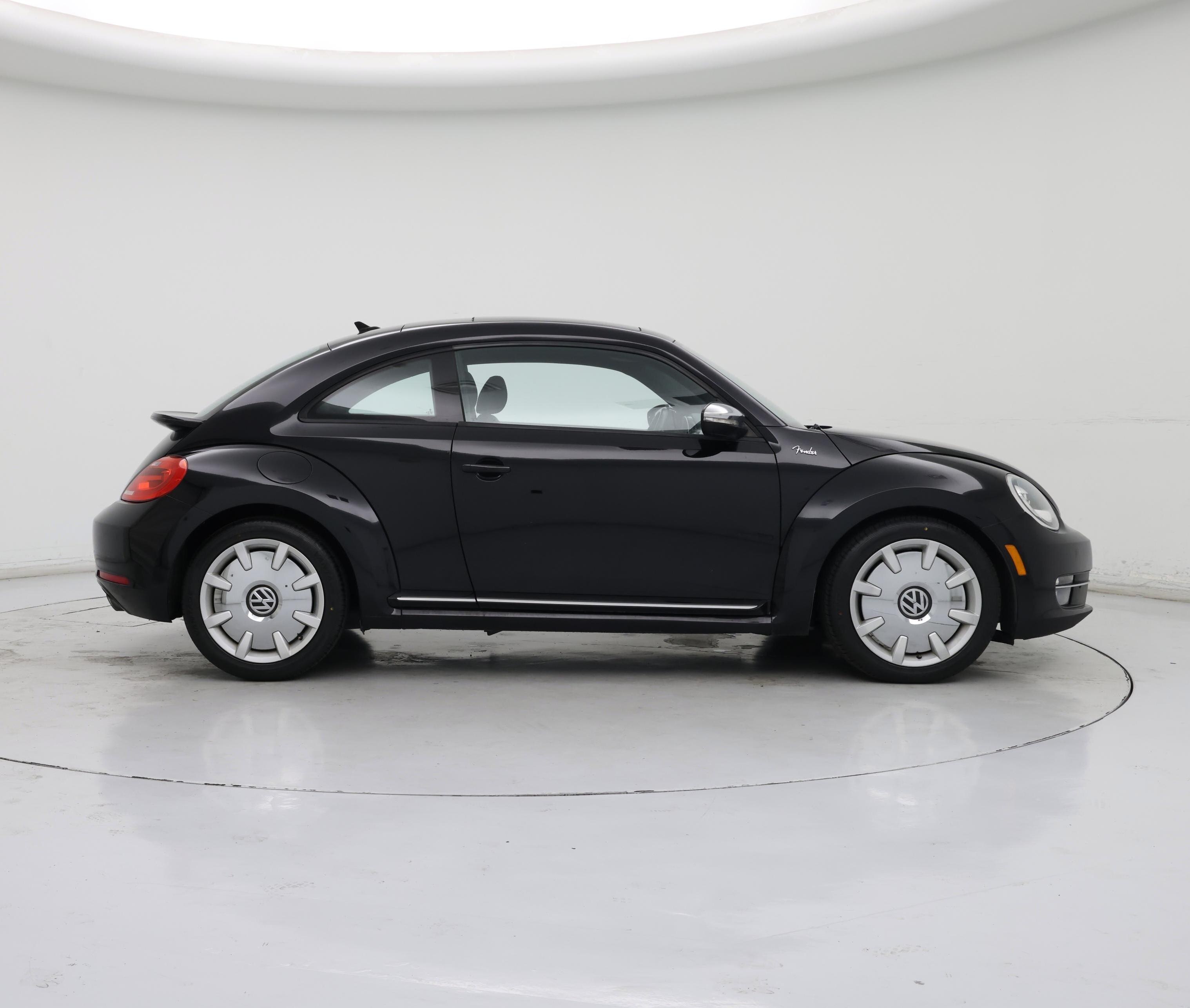 Thumbnail: 2013 Volkswagen Beetle - 7