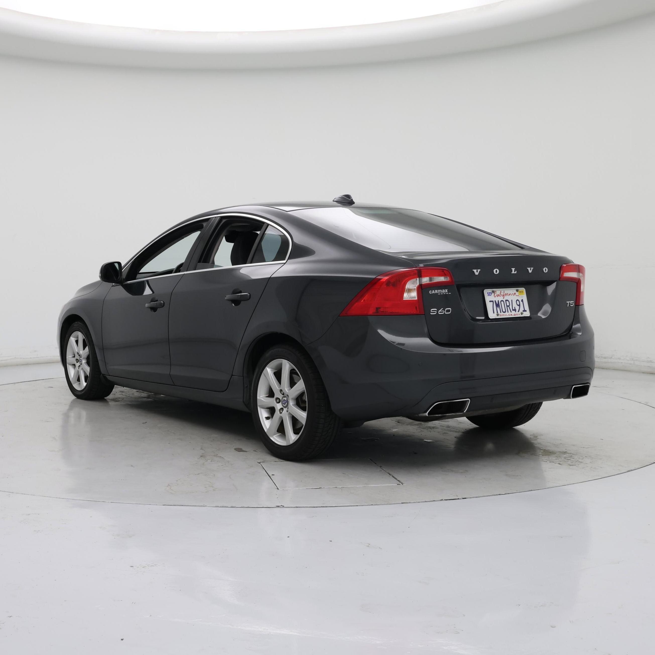 Thumbnail: 2016 Volvo S60 - 2