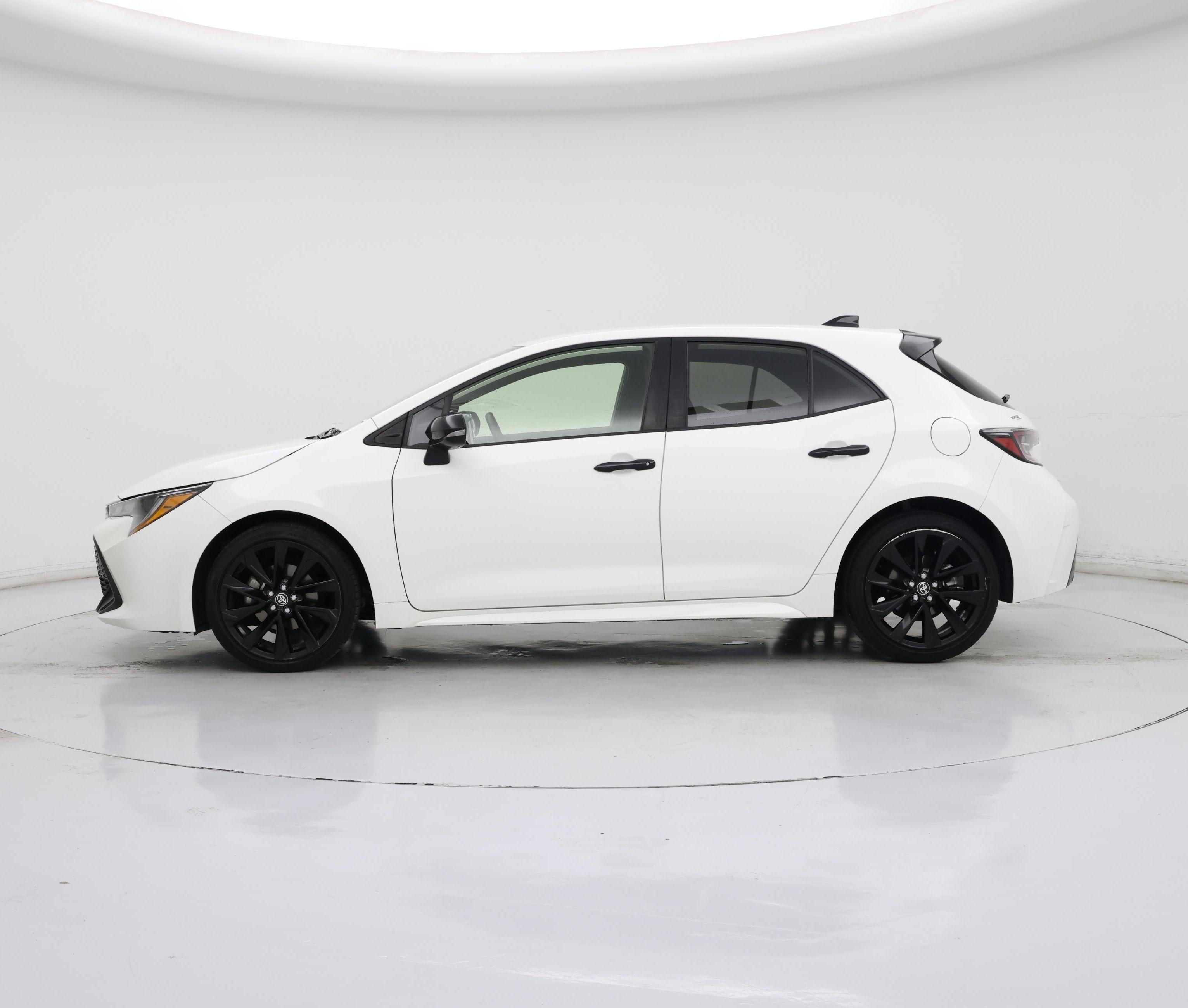 Thumbnail: 2021 Toyota Corolla - 3