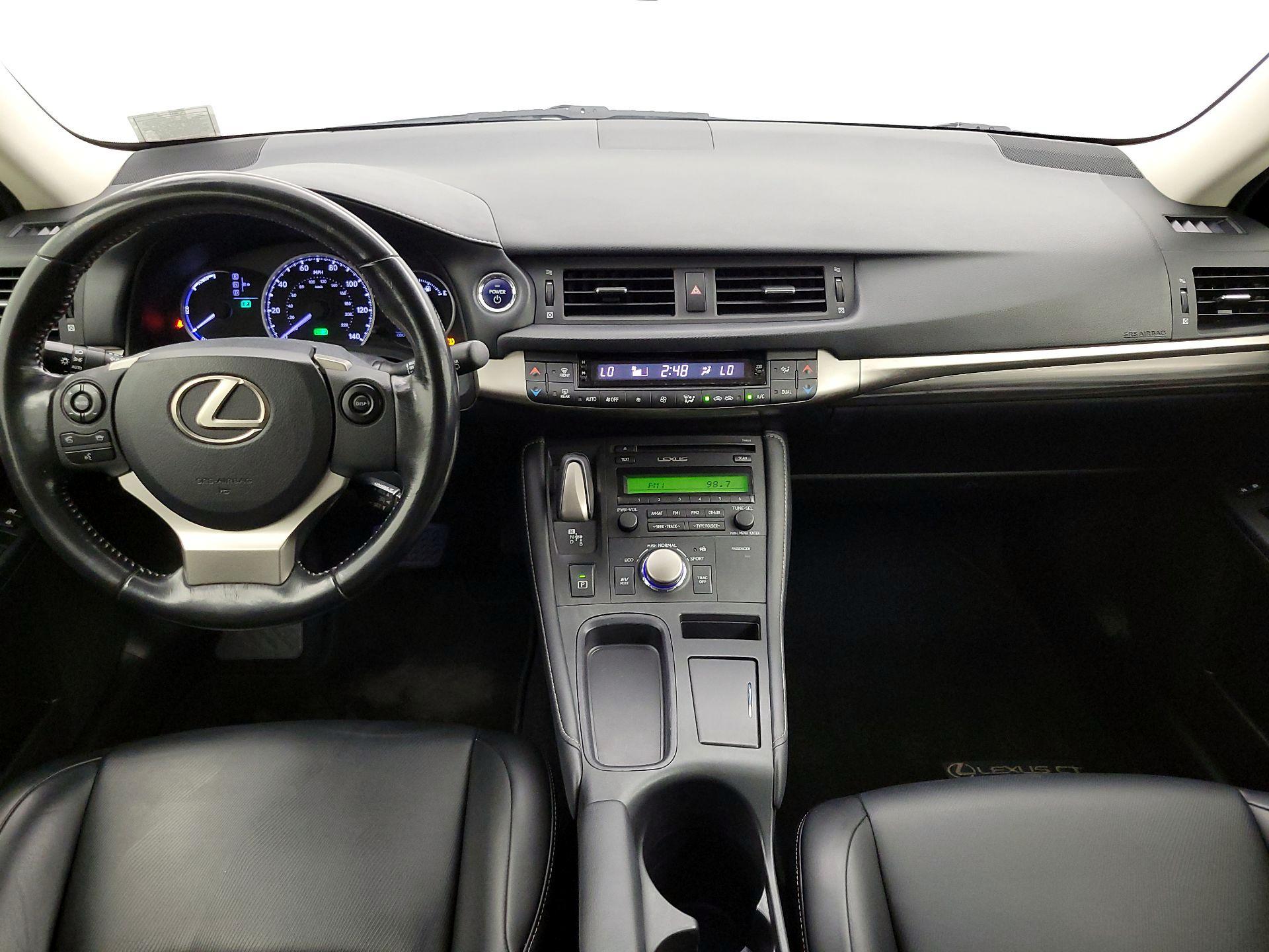 Thumbnail: 2016 Lexus CT - 9