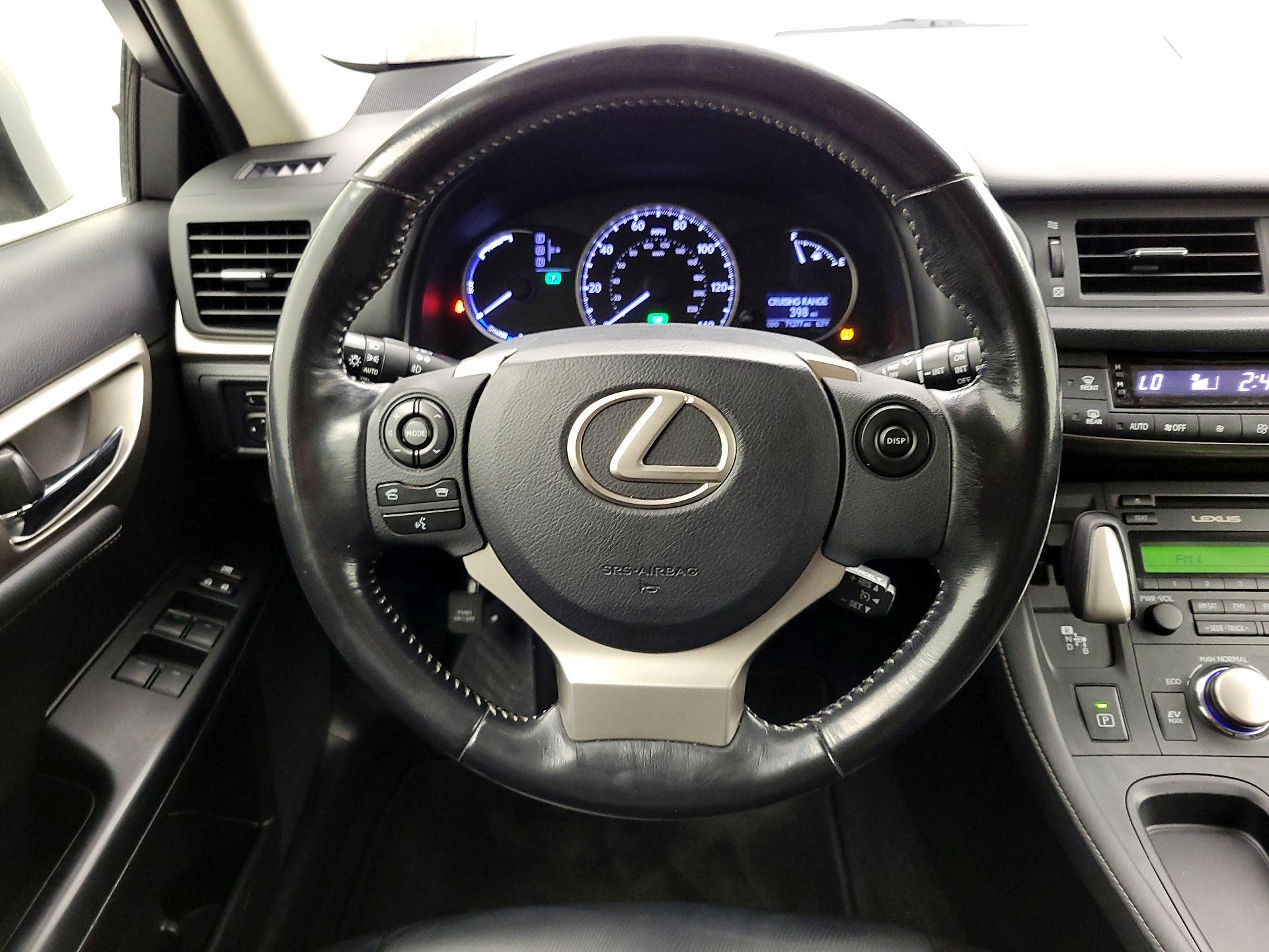 Thumbnail: 2016 Lexus CT - 10