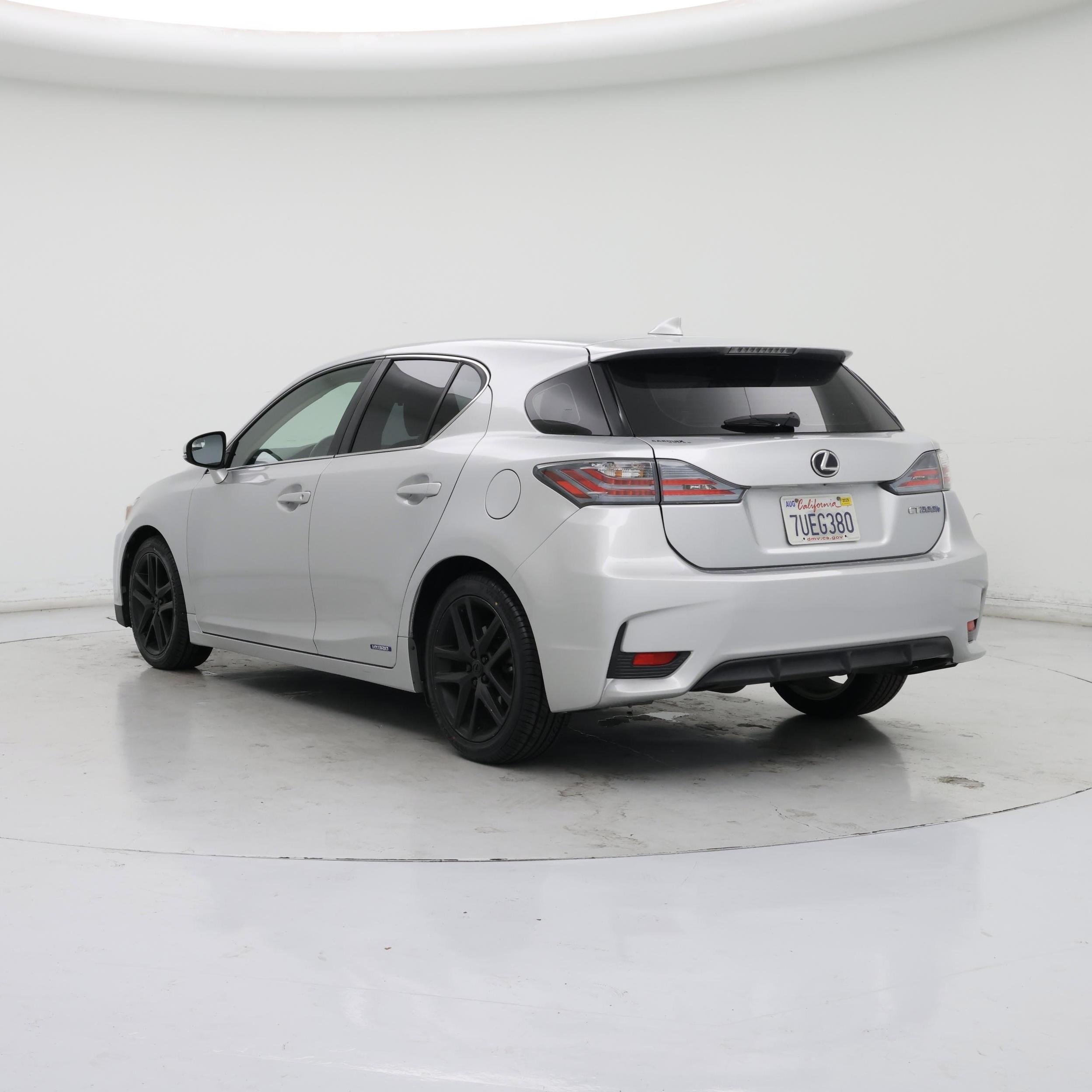 Thumbnail: 2016 Lexus CT - 2