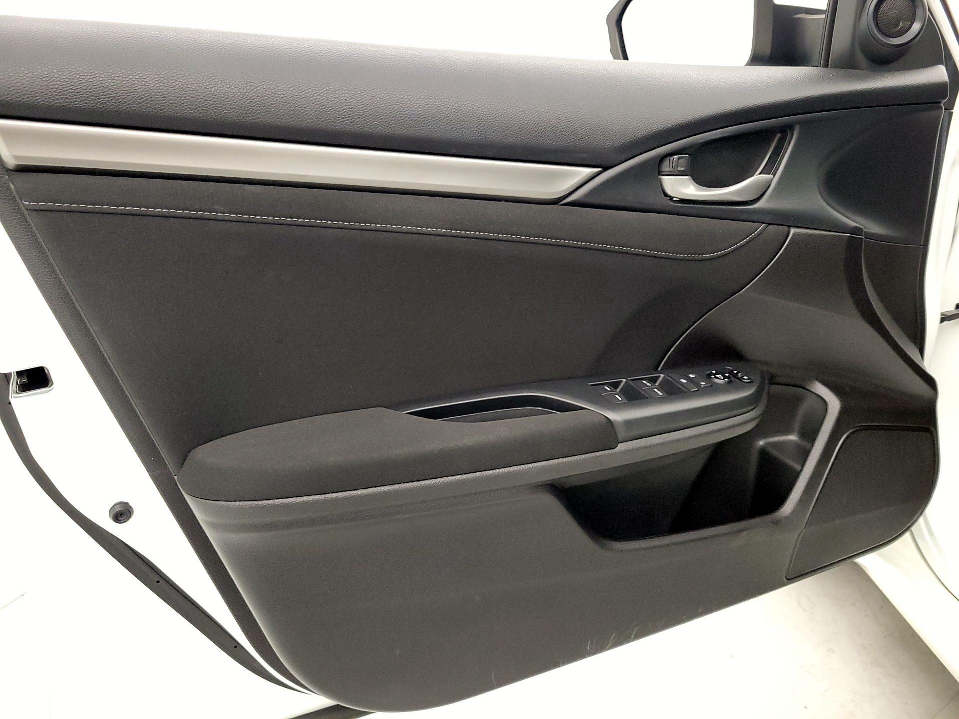 Thumbnail: 2019 Honda Civic - 12