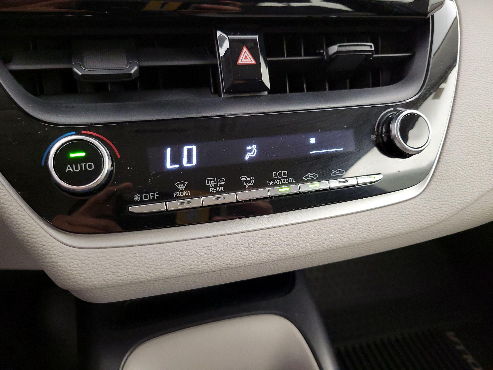 Thumbnail: 2020 Toyota Corolla - 16