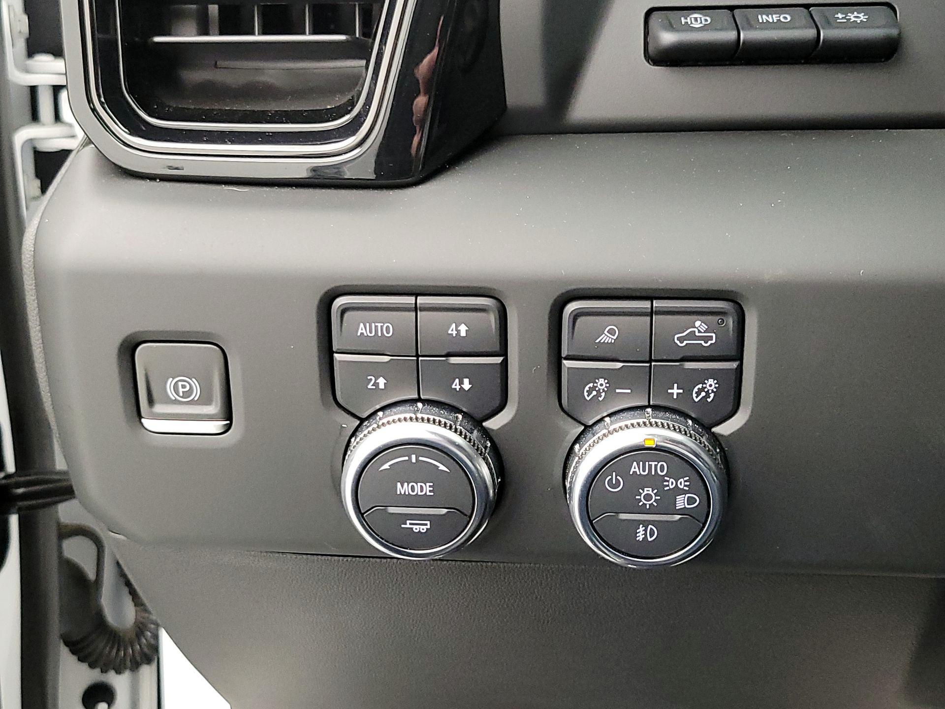 Thumbnail: 2022 GMC Sierra 1500 - 13