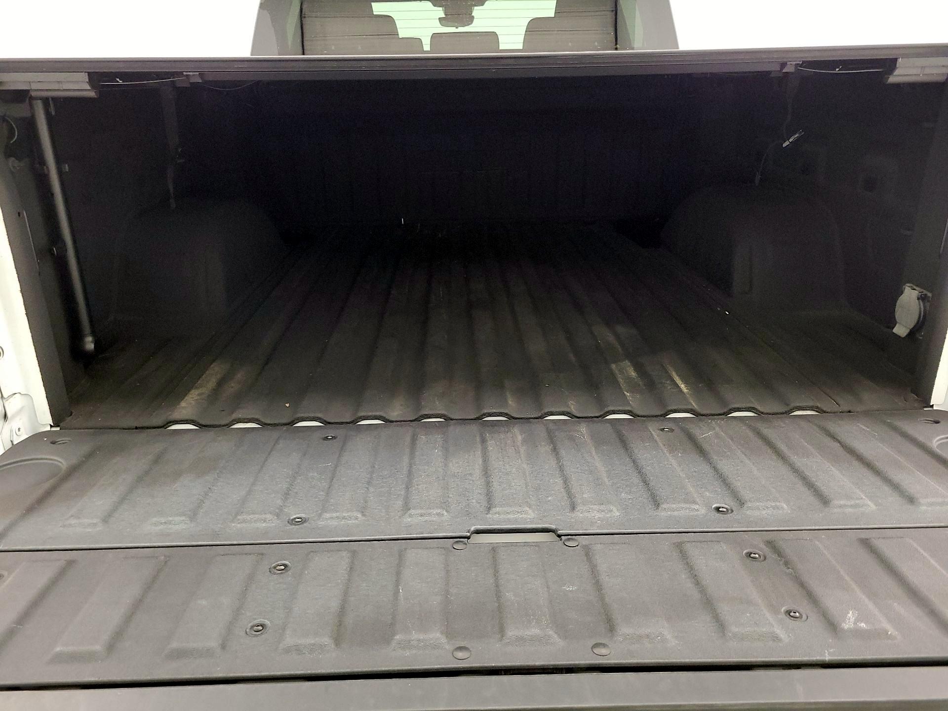 Thumbnail: 2022 GMC Sierra 1500 - 19