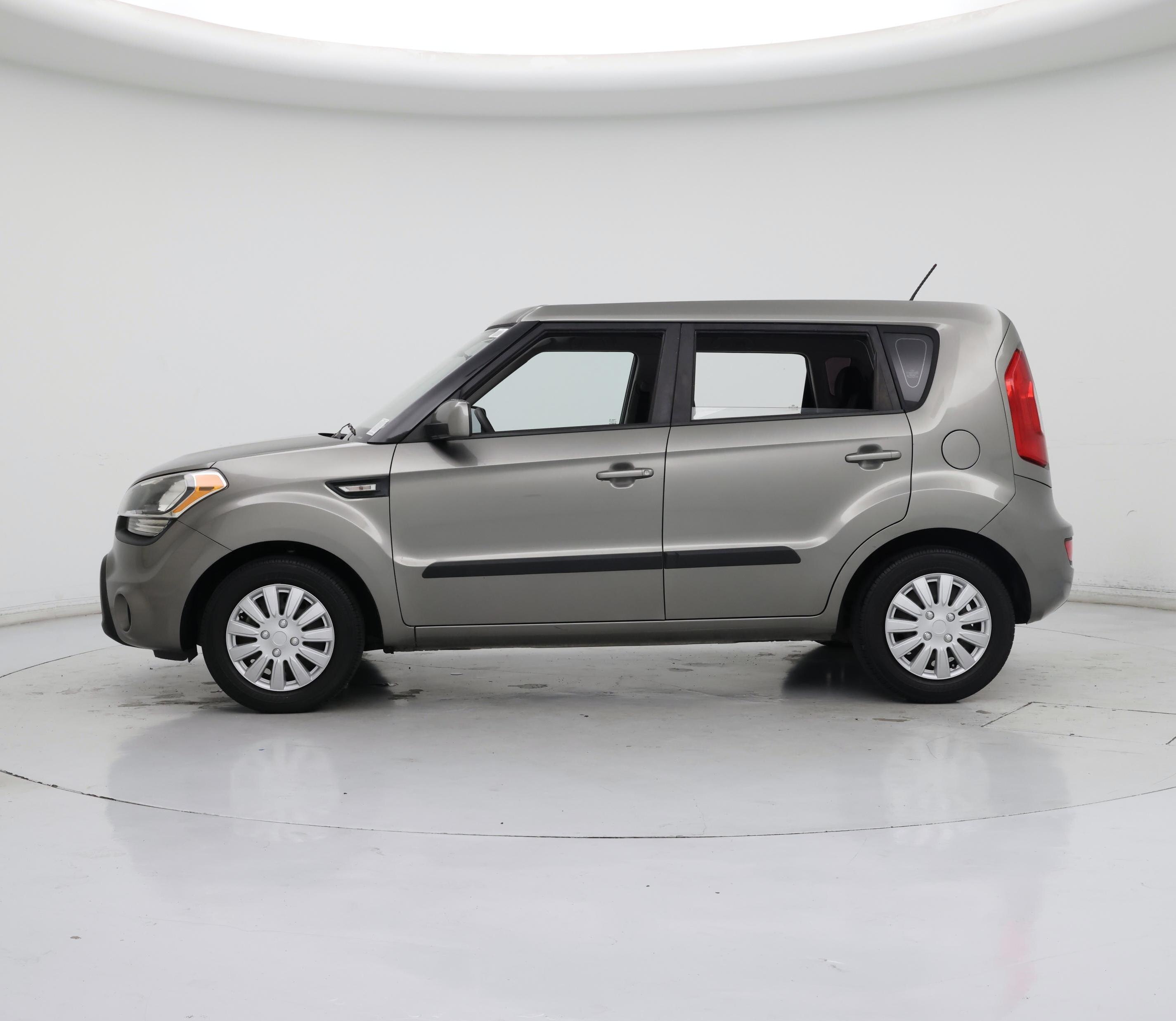 Thumbnail: 2013 Kia Soul - 3
