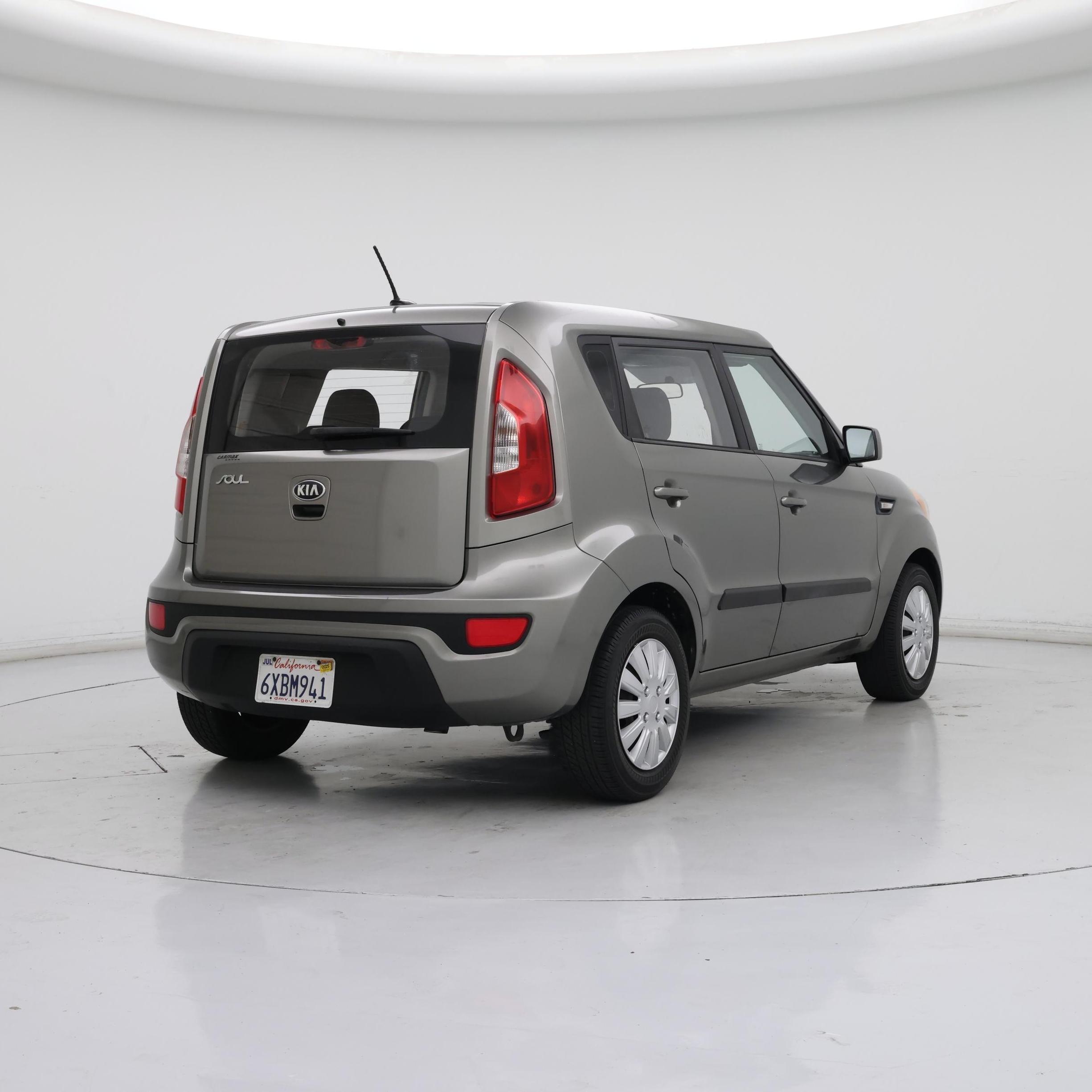 Thumbnail: 2013 Kia Soul - 8