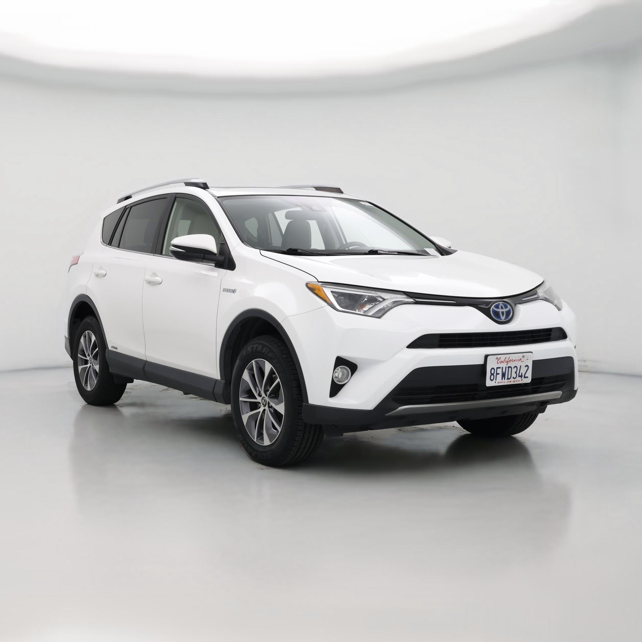 Thumbnail: 2018 Toyota RAV4 - 1