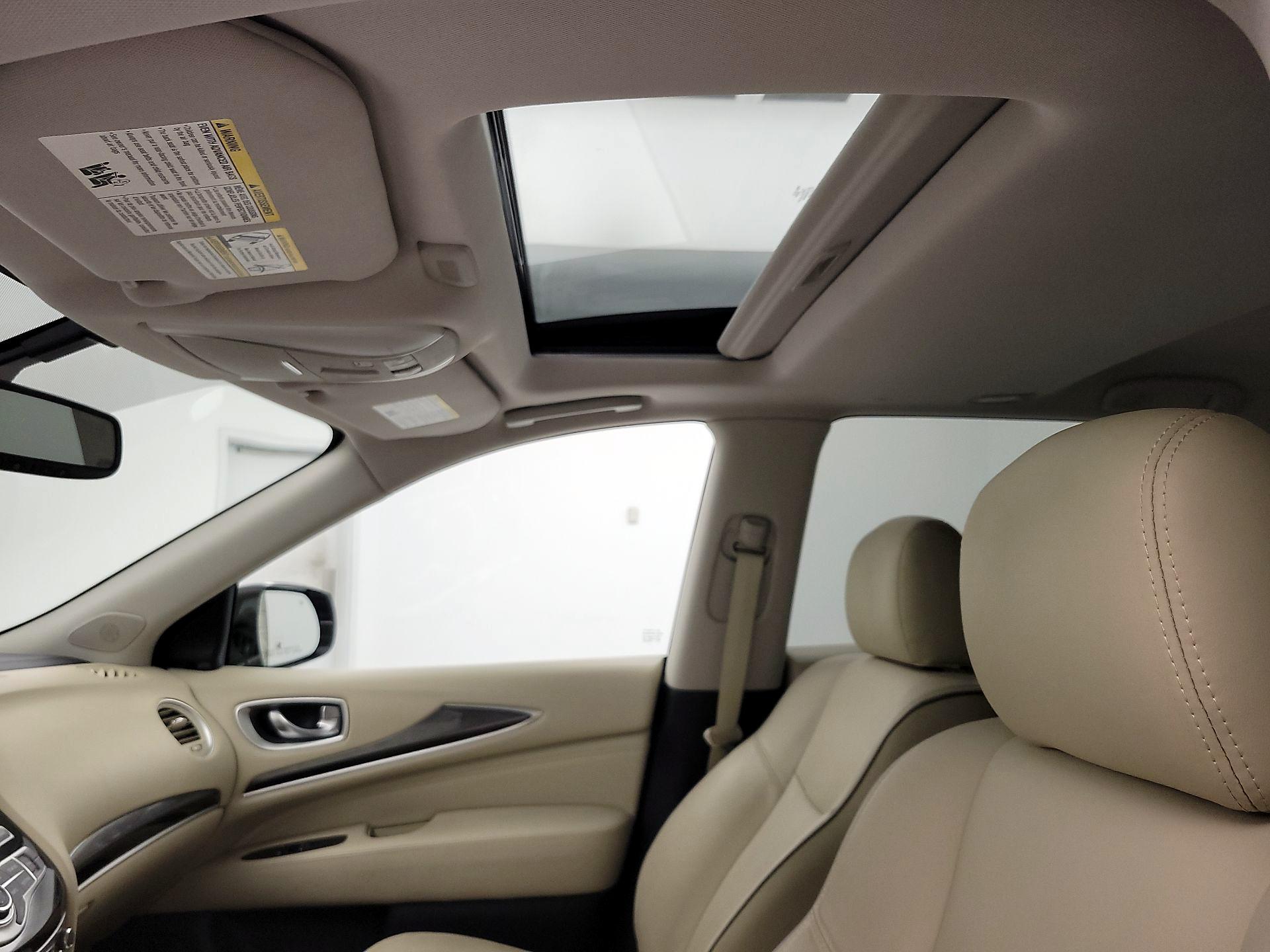 Thumbnail: 2019 INFINITI QX60 - 19