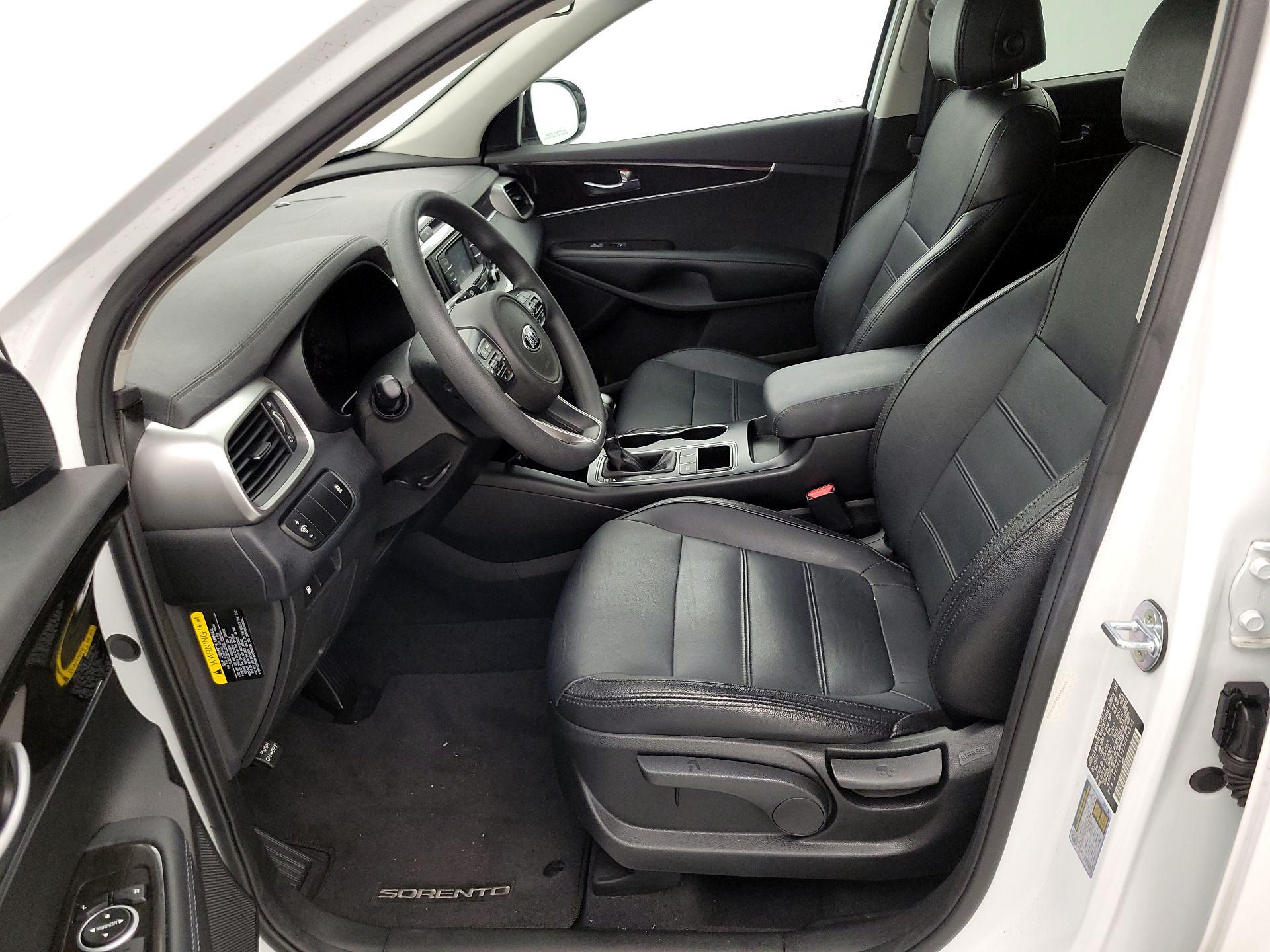 Thumbnail: 2018 Kia Sorento - 11