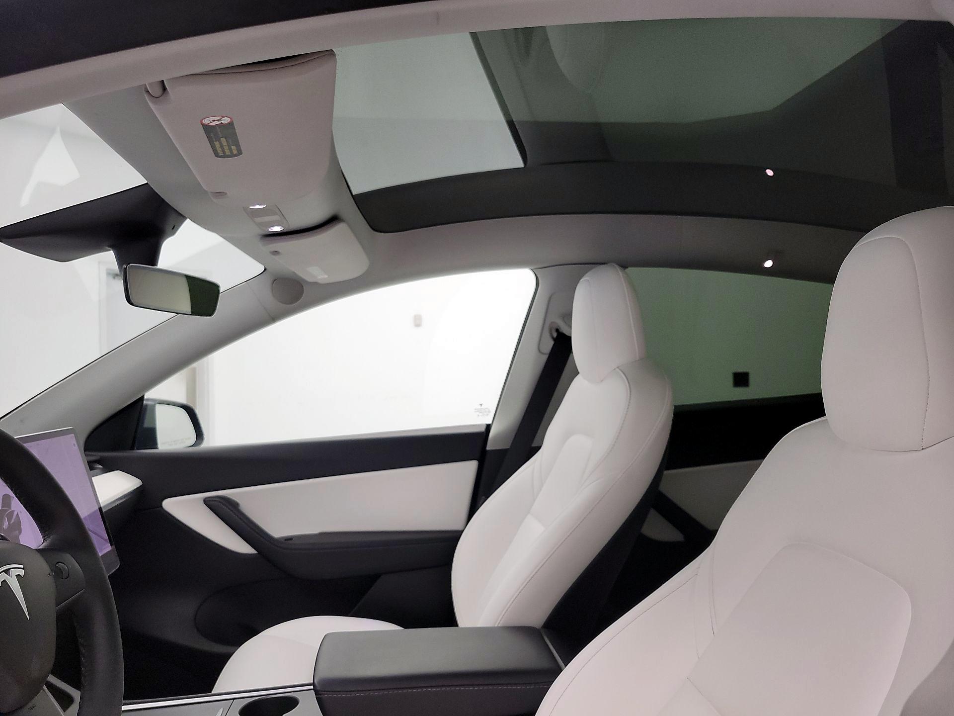 Thumbnail: 2021 Tesla Model Y - 18