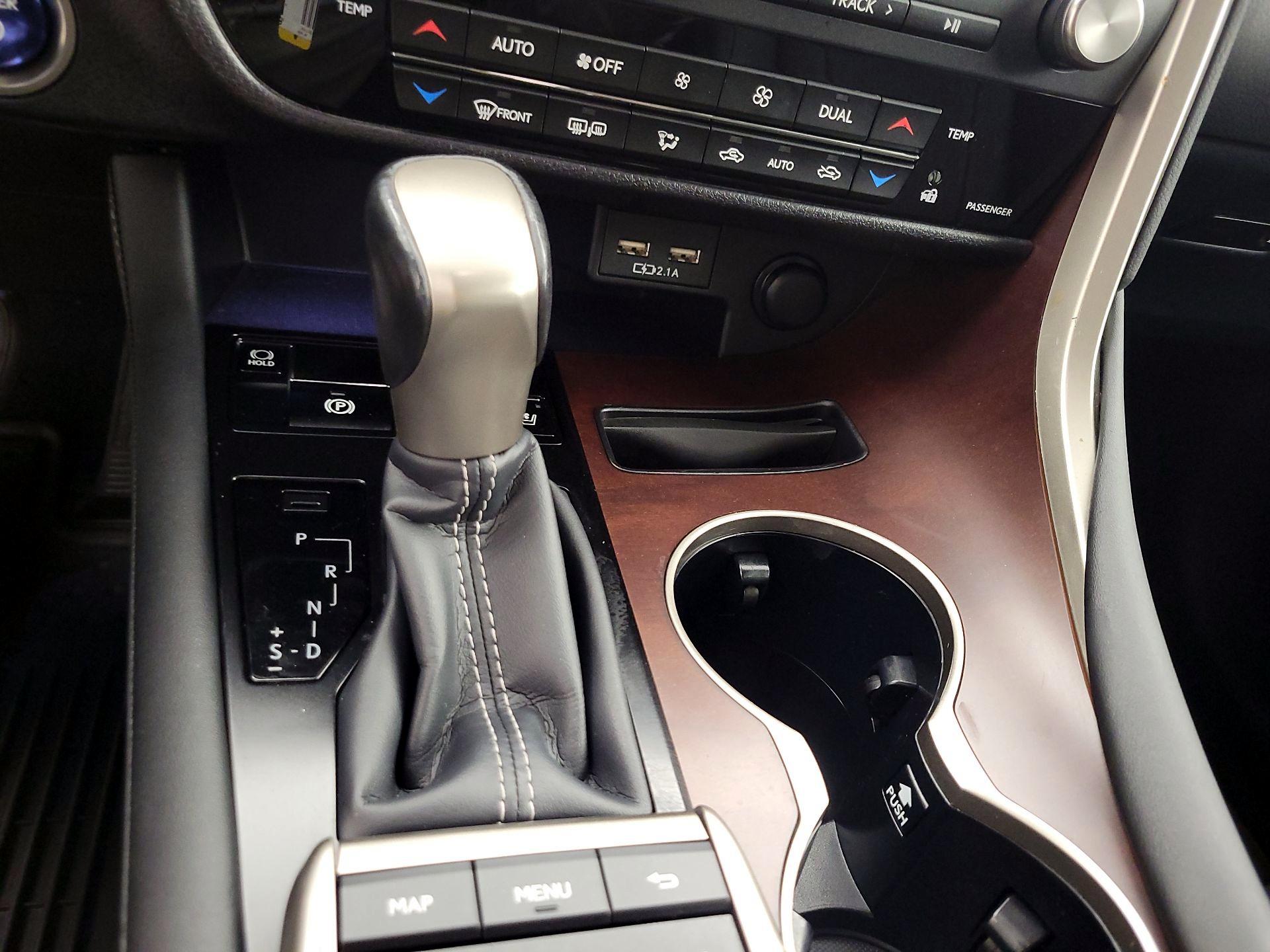Thumbnail: 2020 Lexus RX - 17