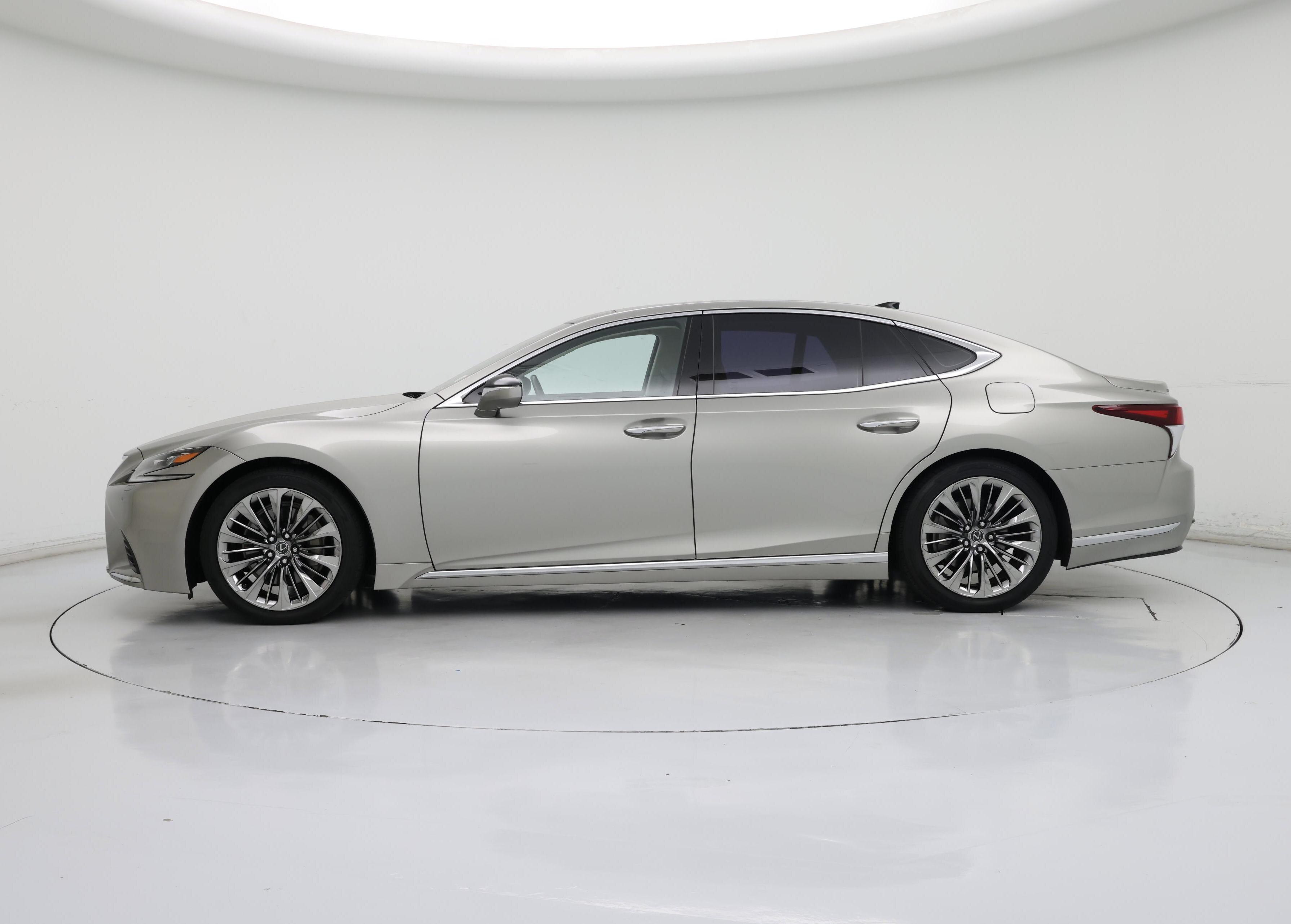 Thumbnail: 2020 Lexus LS - 3