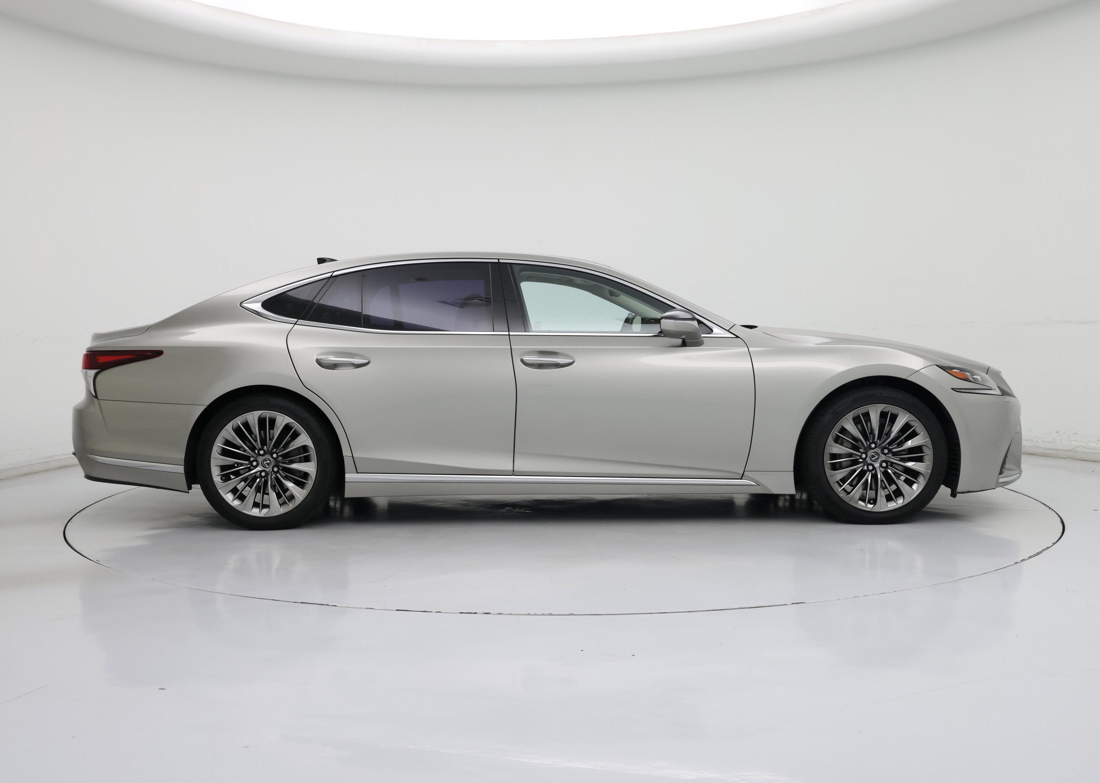 Thumbnail: 2020 Lexus LS - 7
