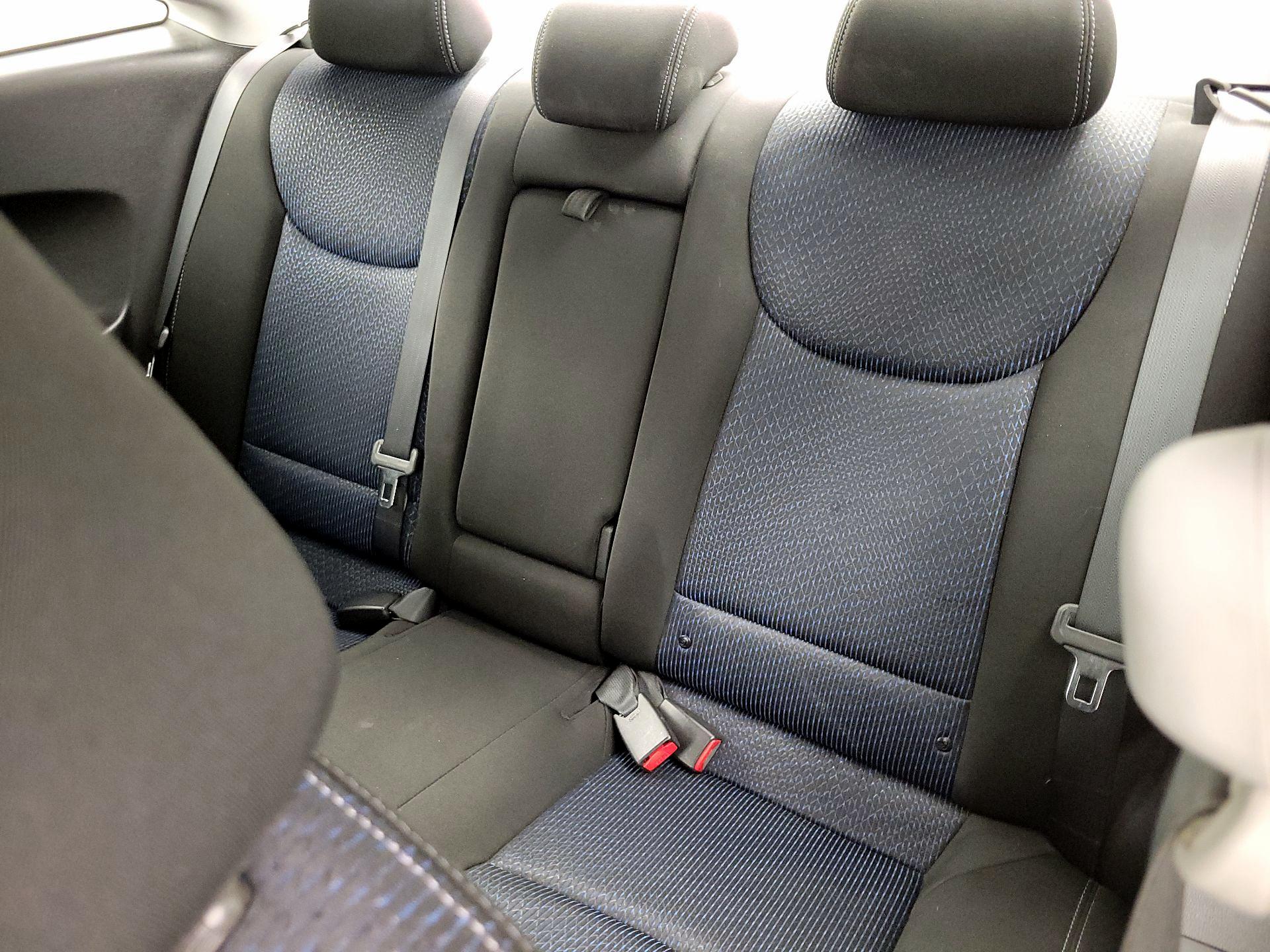 Thumbnail: 2013 Hyundai Elantra - 18