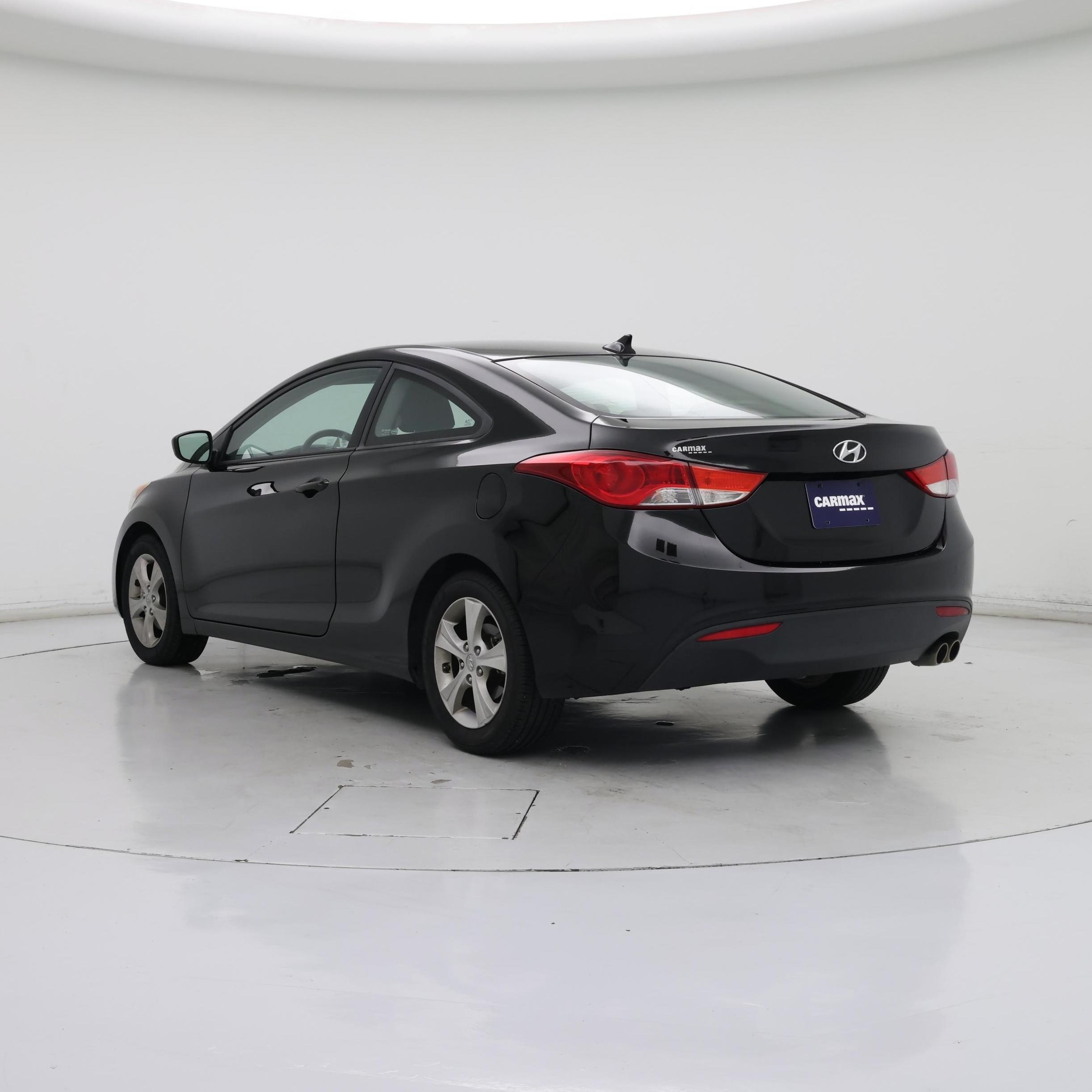 Thumbnail: 2013 Hyundai Elantra - 2