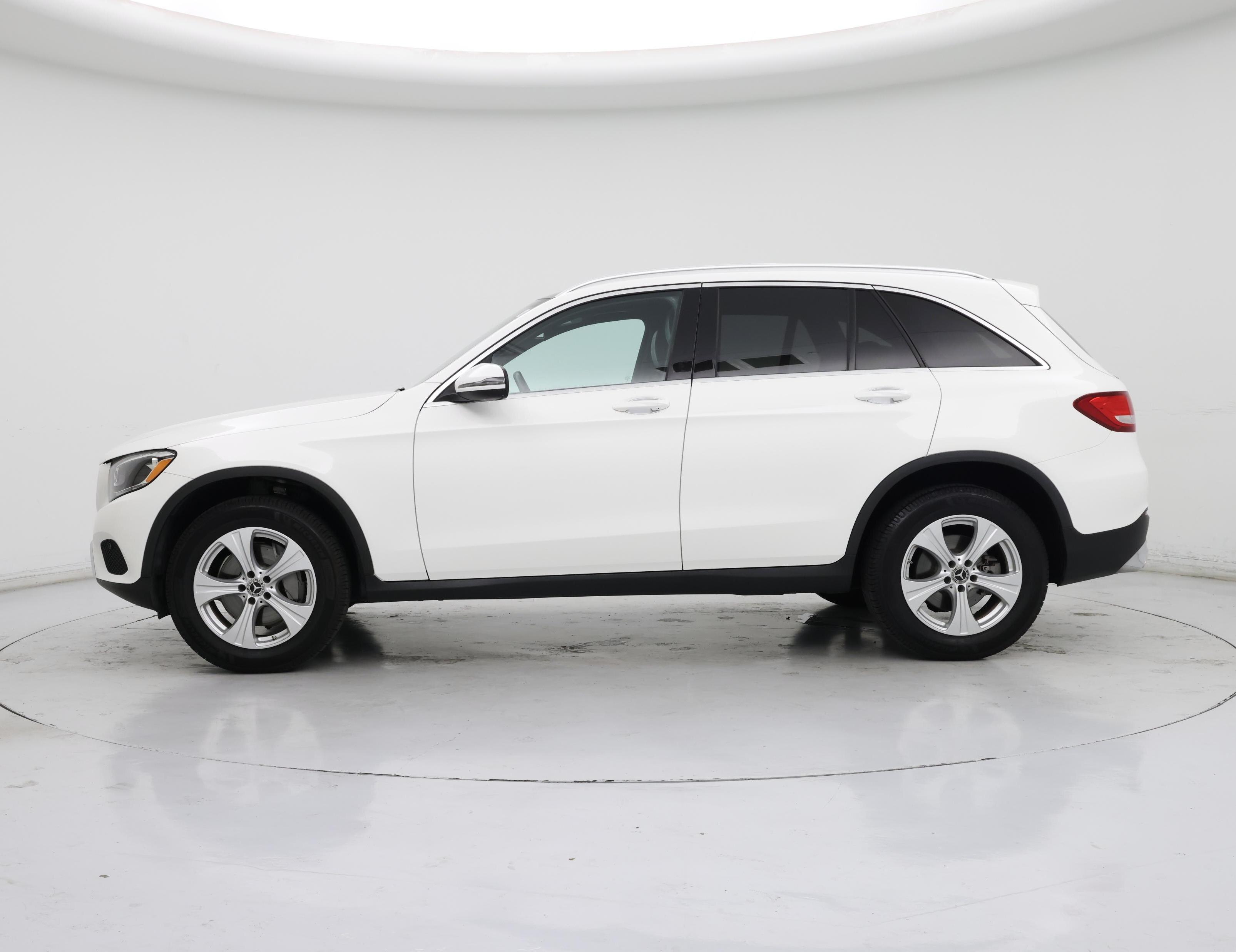 Thumbnail: 2018 Mercedes-Benz GLC - 3