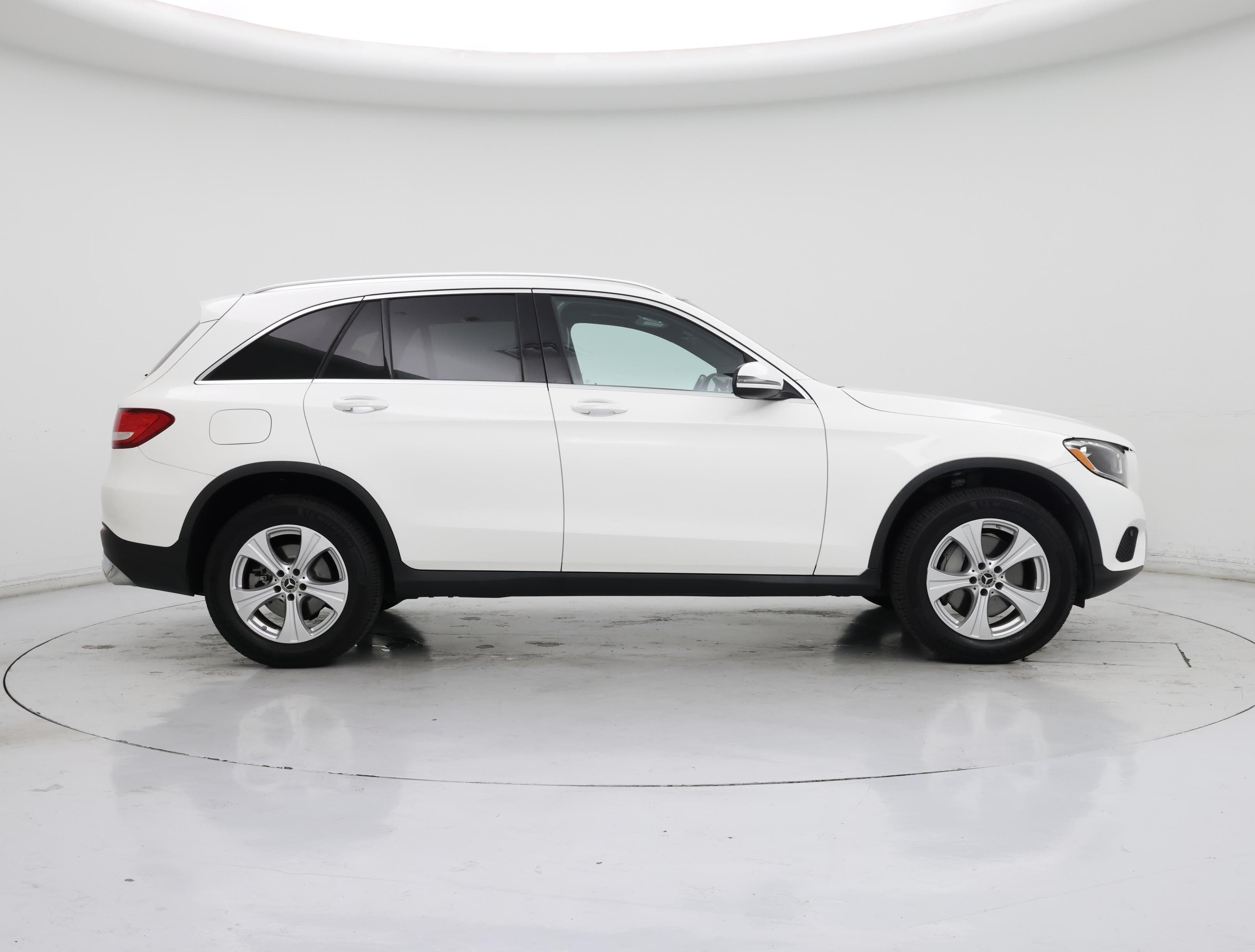 Thumbnail: 2018 Mercedes-Benz GLC - 7