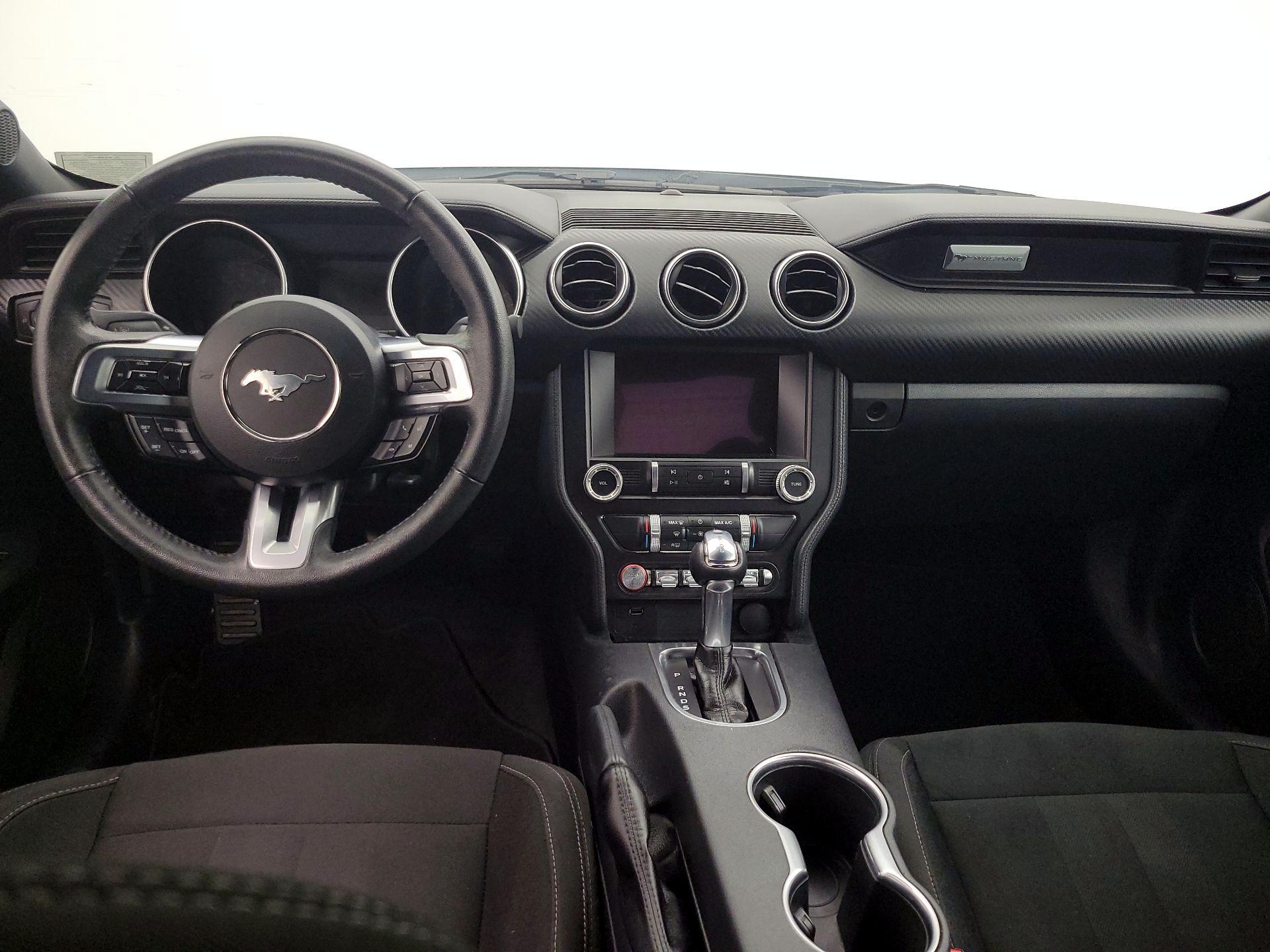 Thumbnail: 2022 Ford Mustang - 9