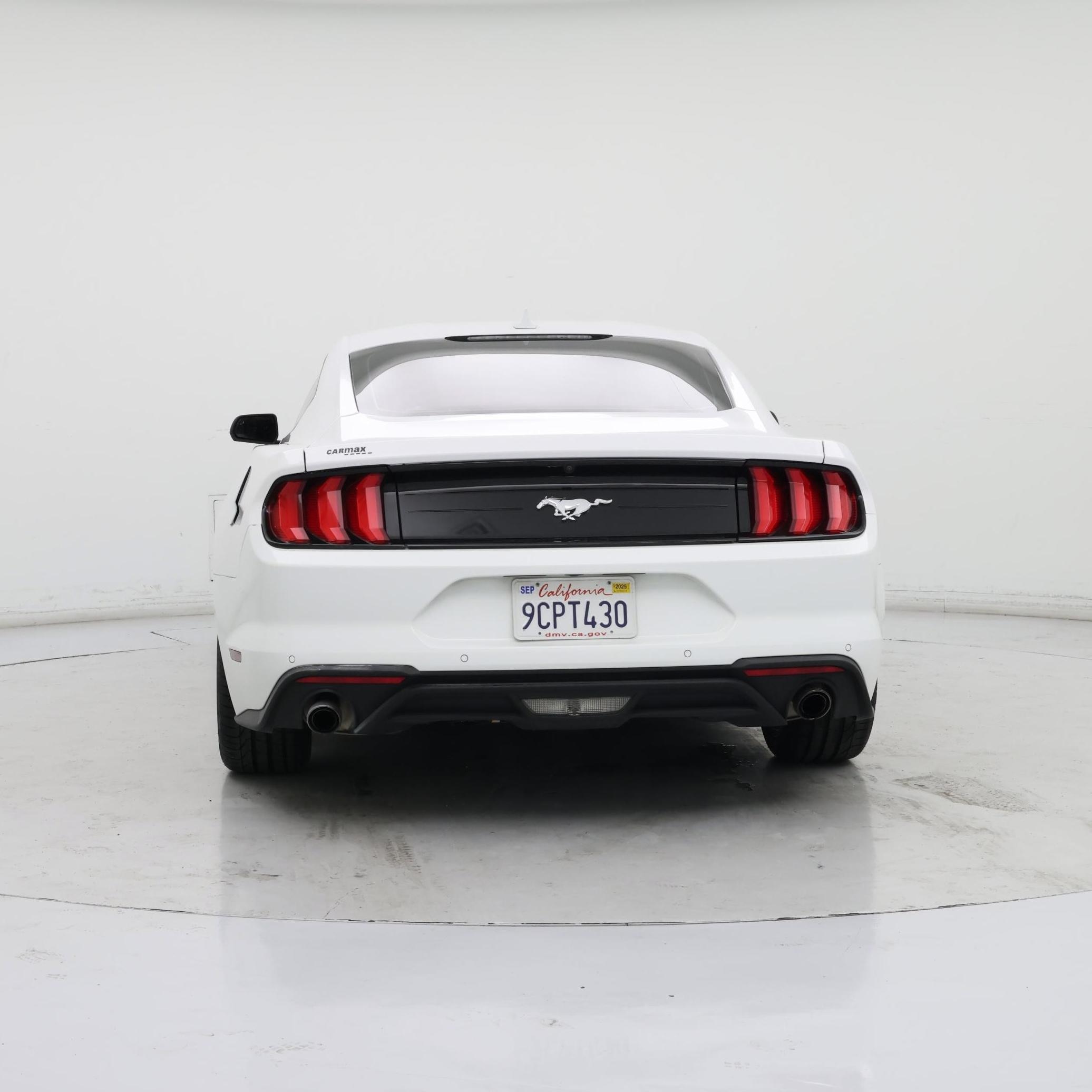 Thumbnail: 2022 Ford Mustang - 6