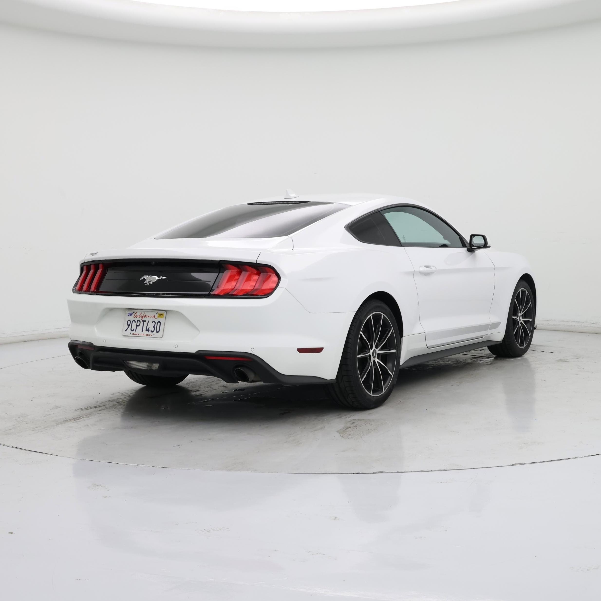 Thumbnail: 2022 Ford Mustang - 8