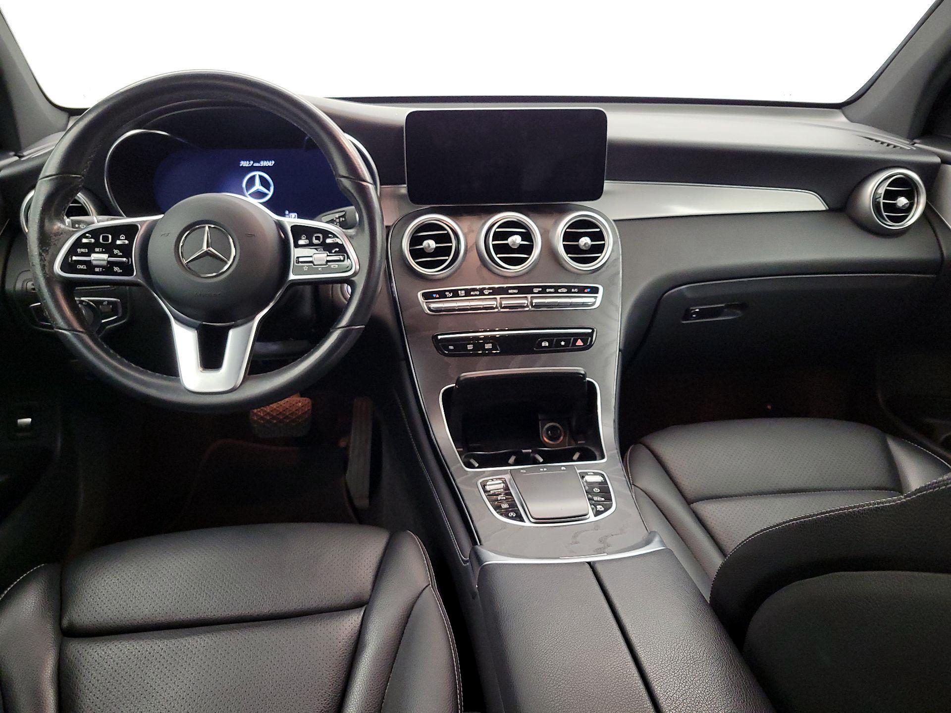 Thumbnail: 2021 Mercedes-Benz GLC - 9
