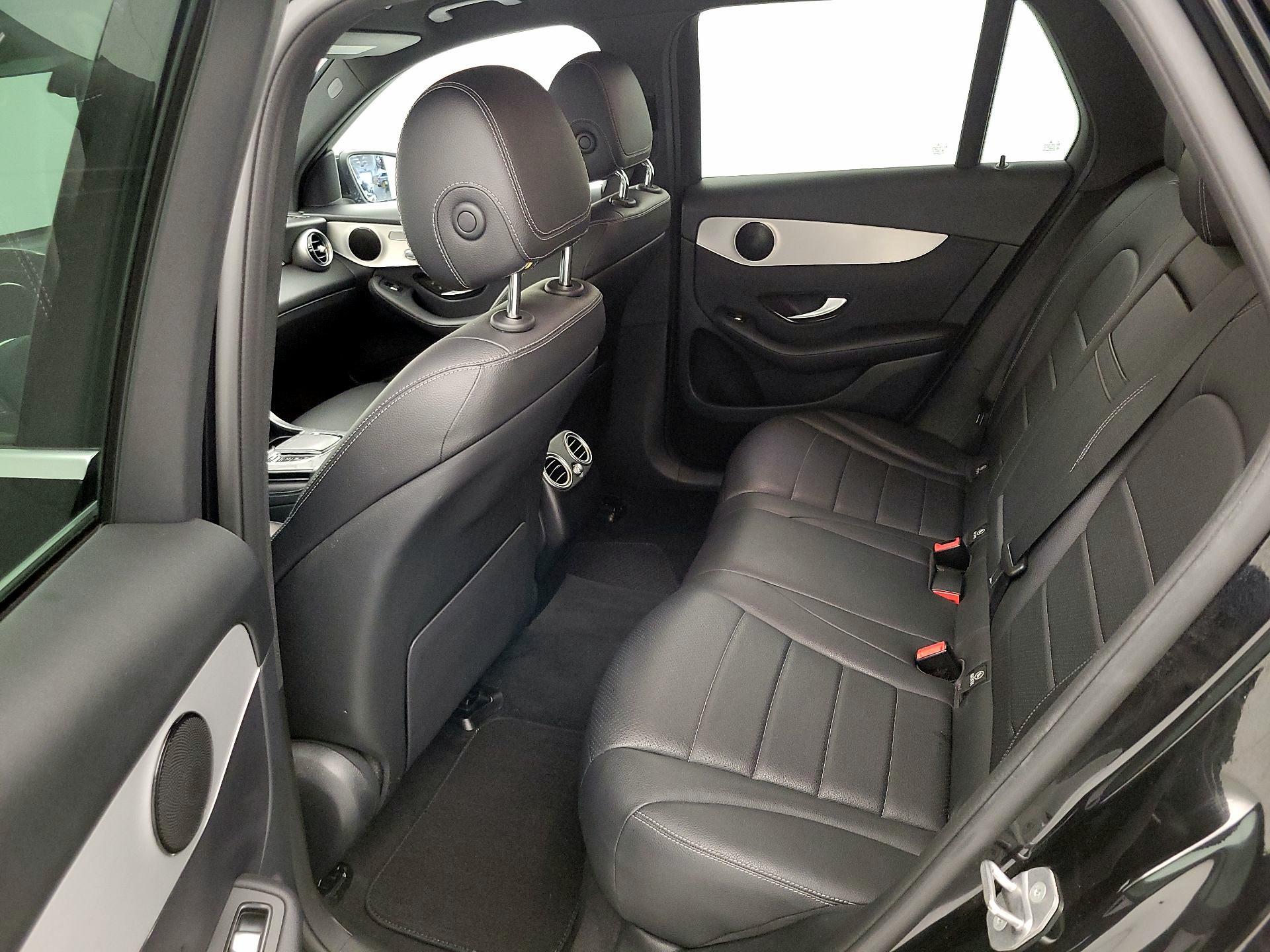 Thumbnail: 2021 Mercedes-Benz GLC - 18