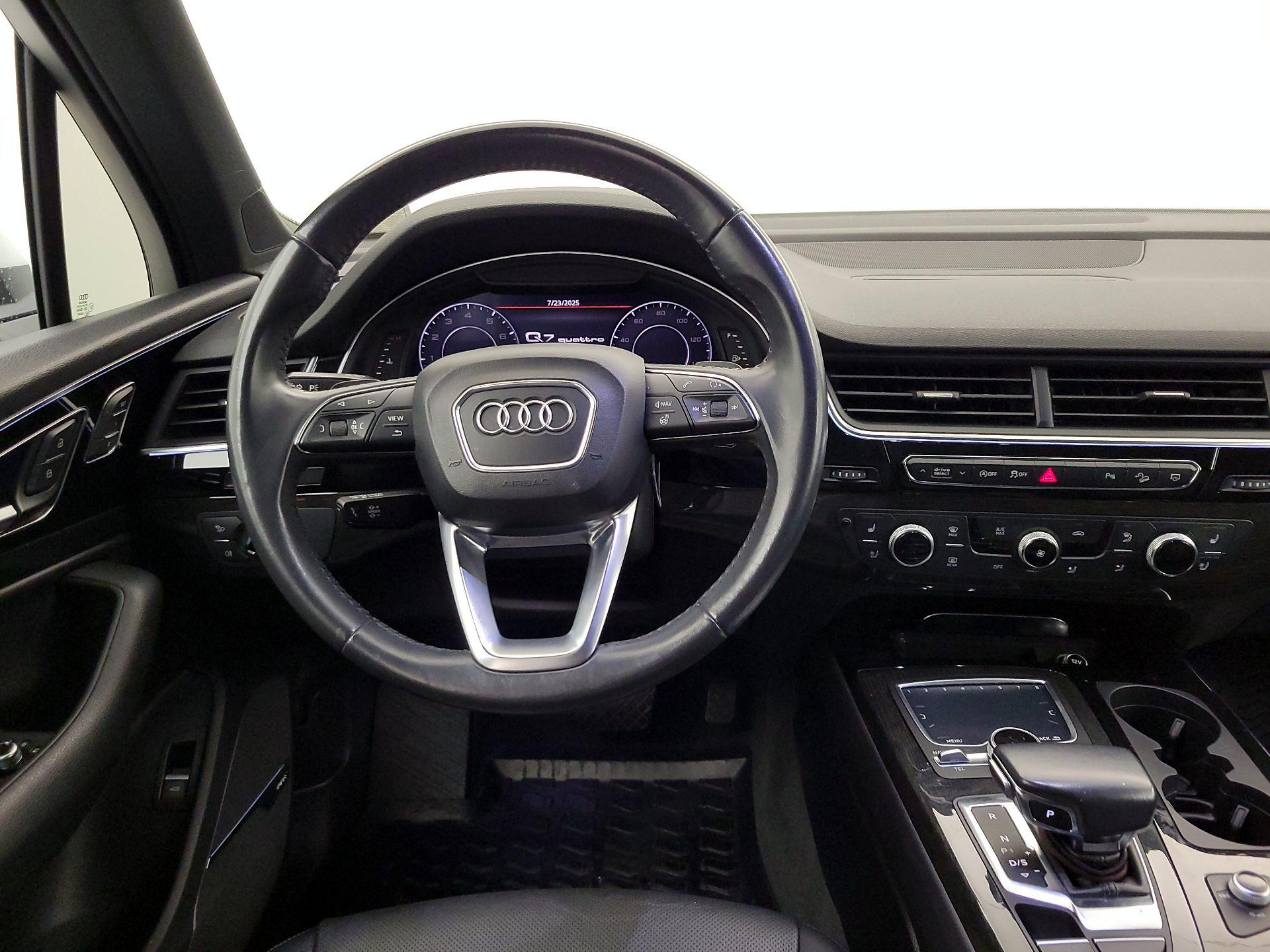 Thumbnail: 2018 Audi Q7 - 10