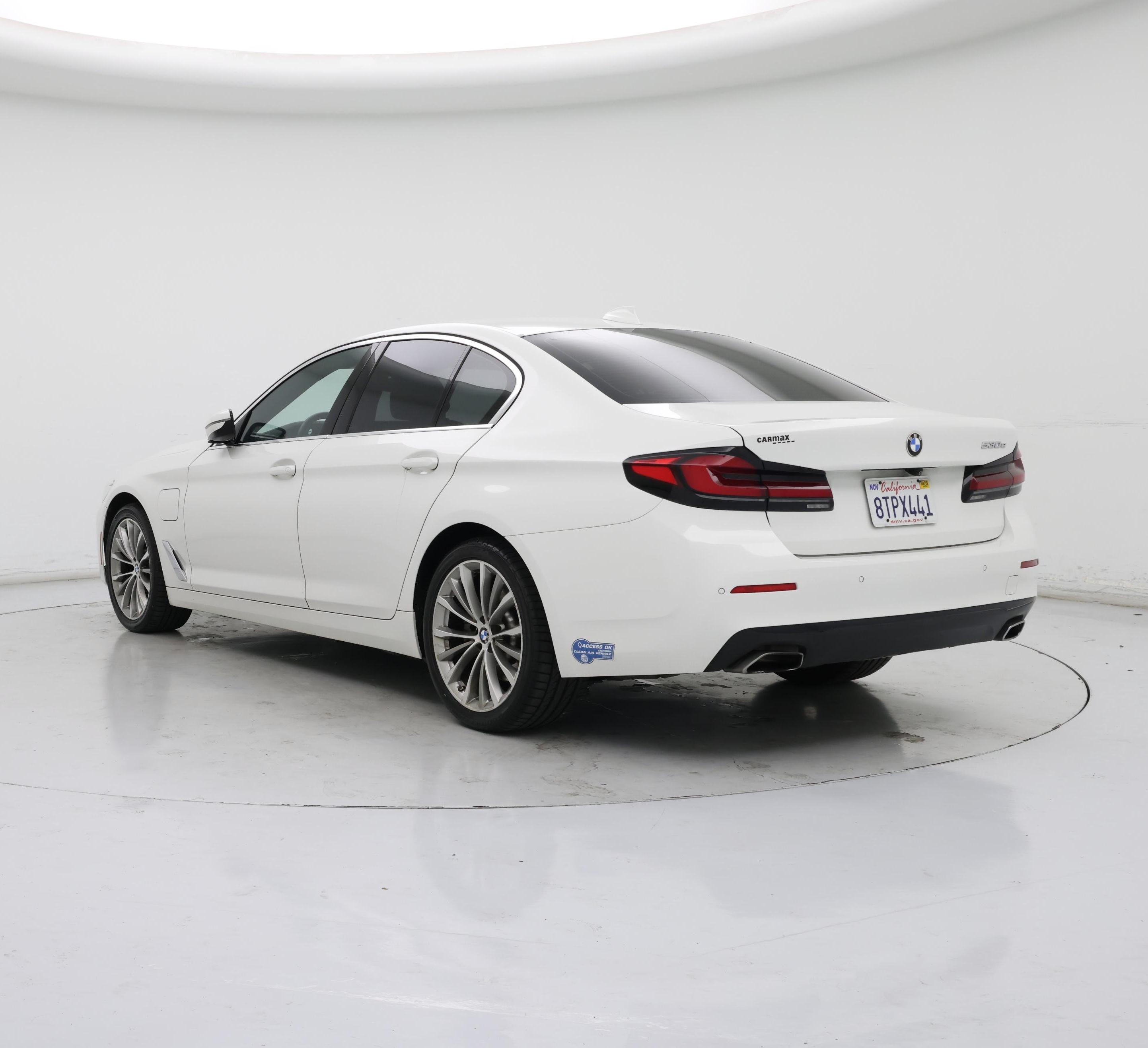 Thumbnail: 2021 BMW 5 Series - 2