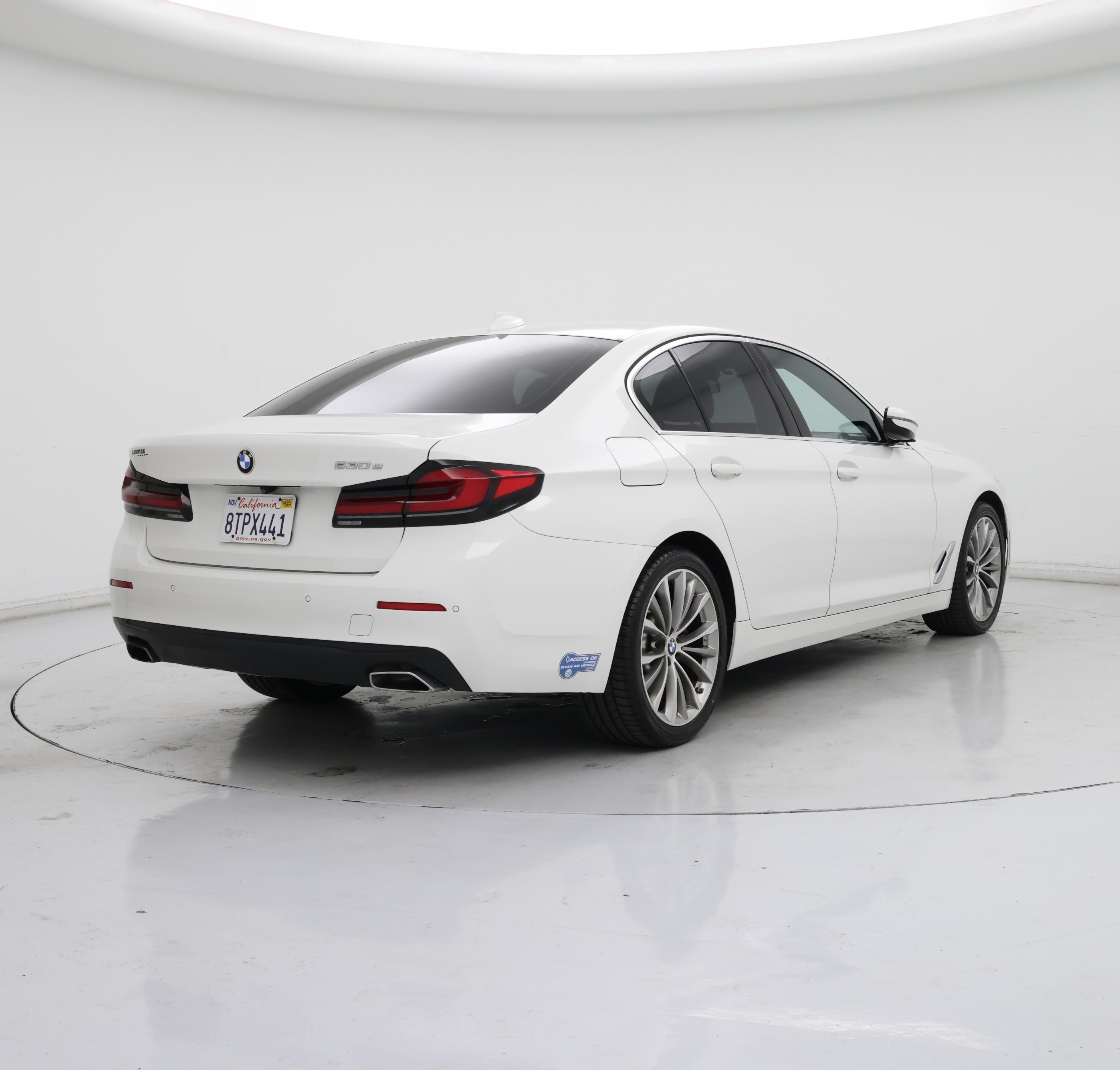 Thumbnail: 2021 BMW 5 Series - 8