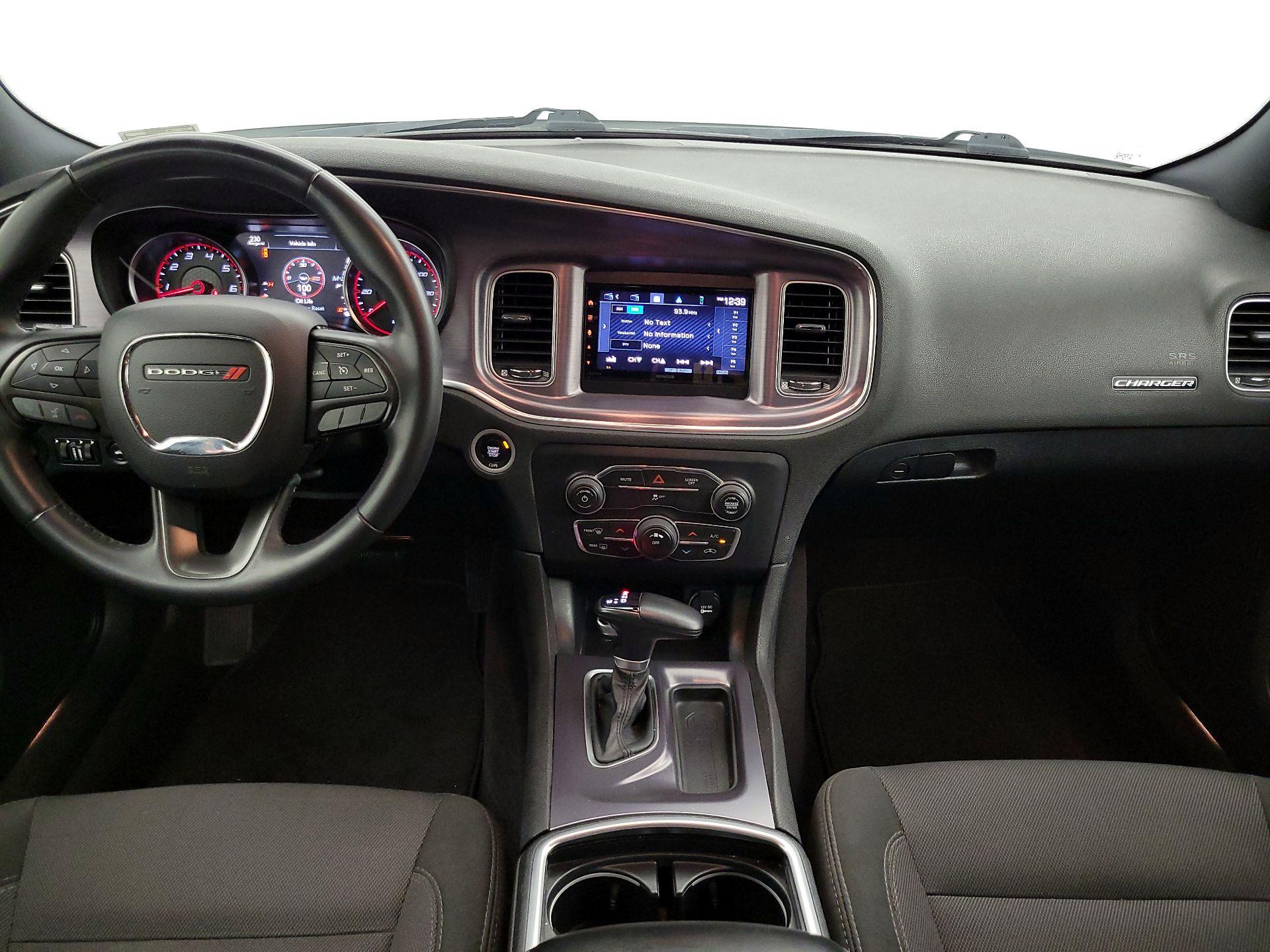 Thumbnail: 2017 Dodge Charger - 9