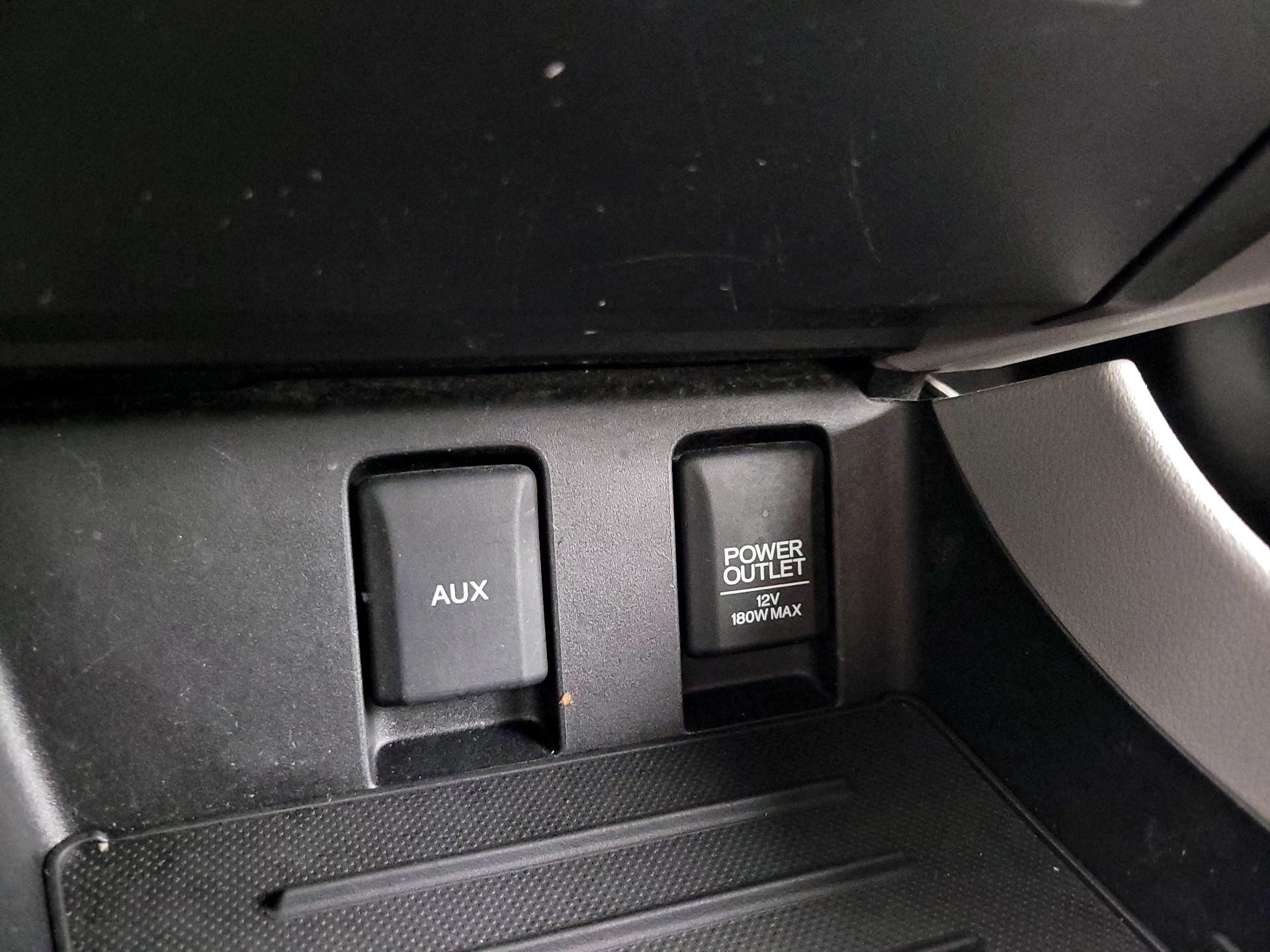 Thumbnail: 2015 Honda Civic - 18