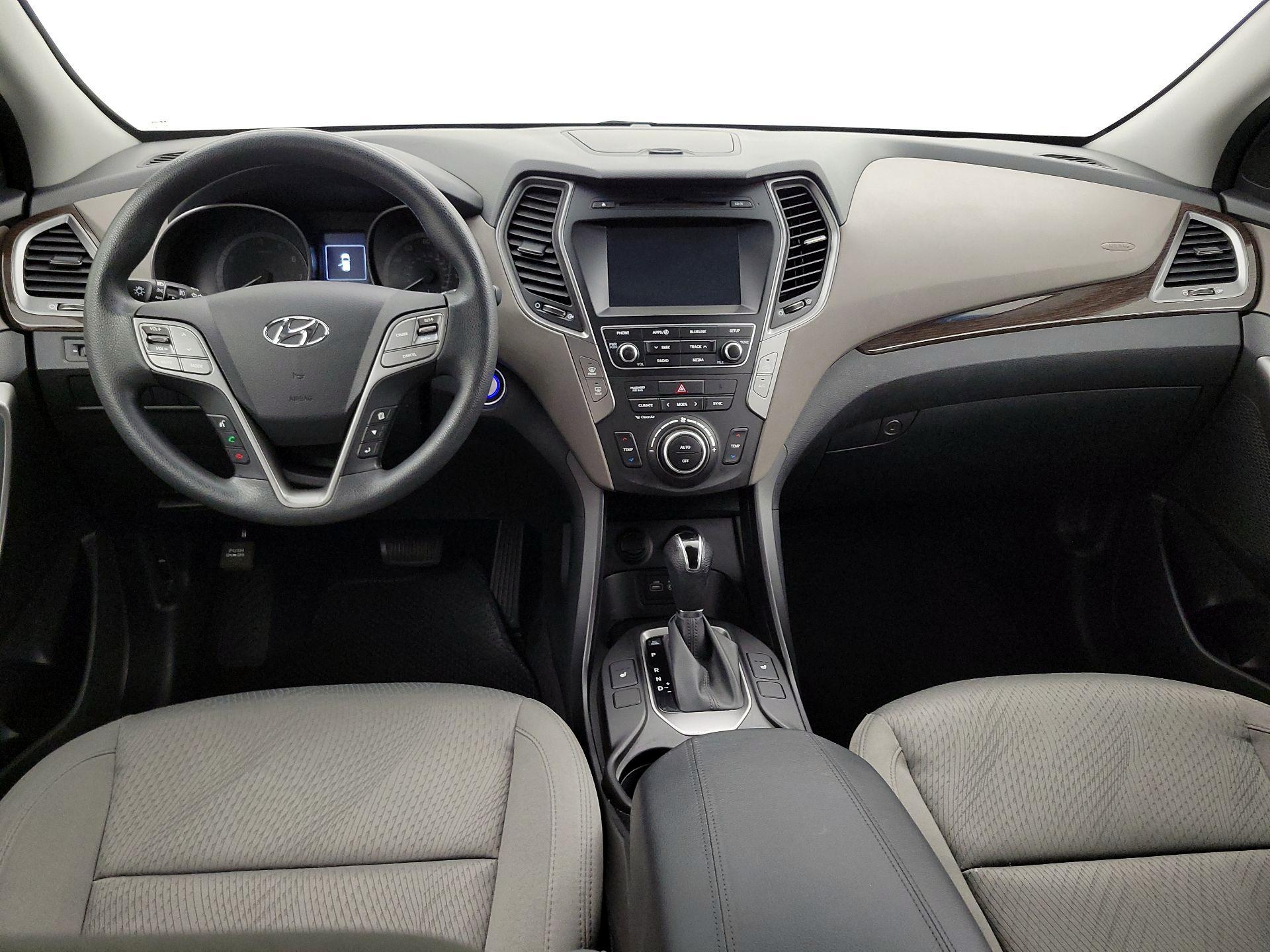 Thumbnail: 2018 Hyundai Santa Fe - 9