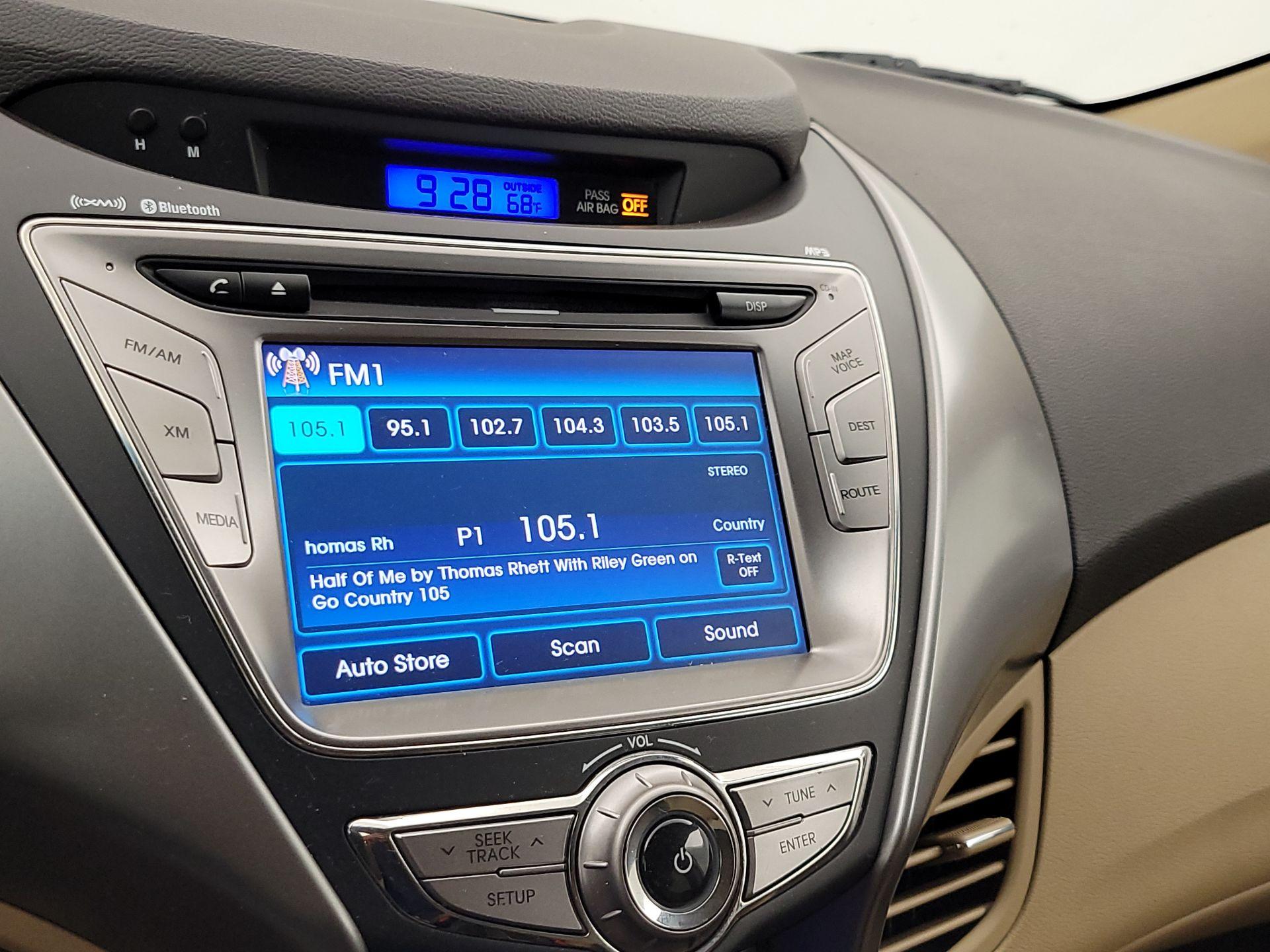 Thumbnail: 2013 Hyundai Elantra - 16