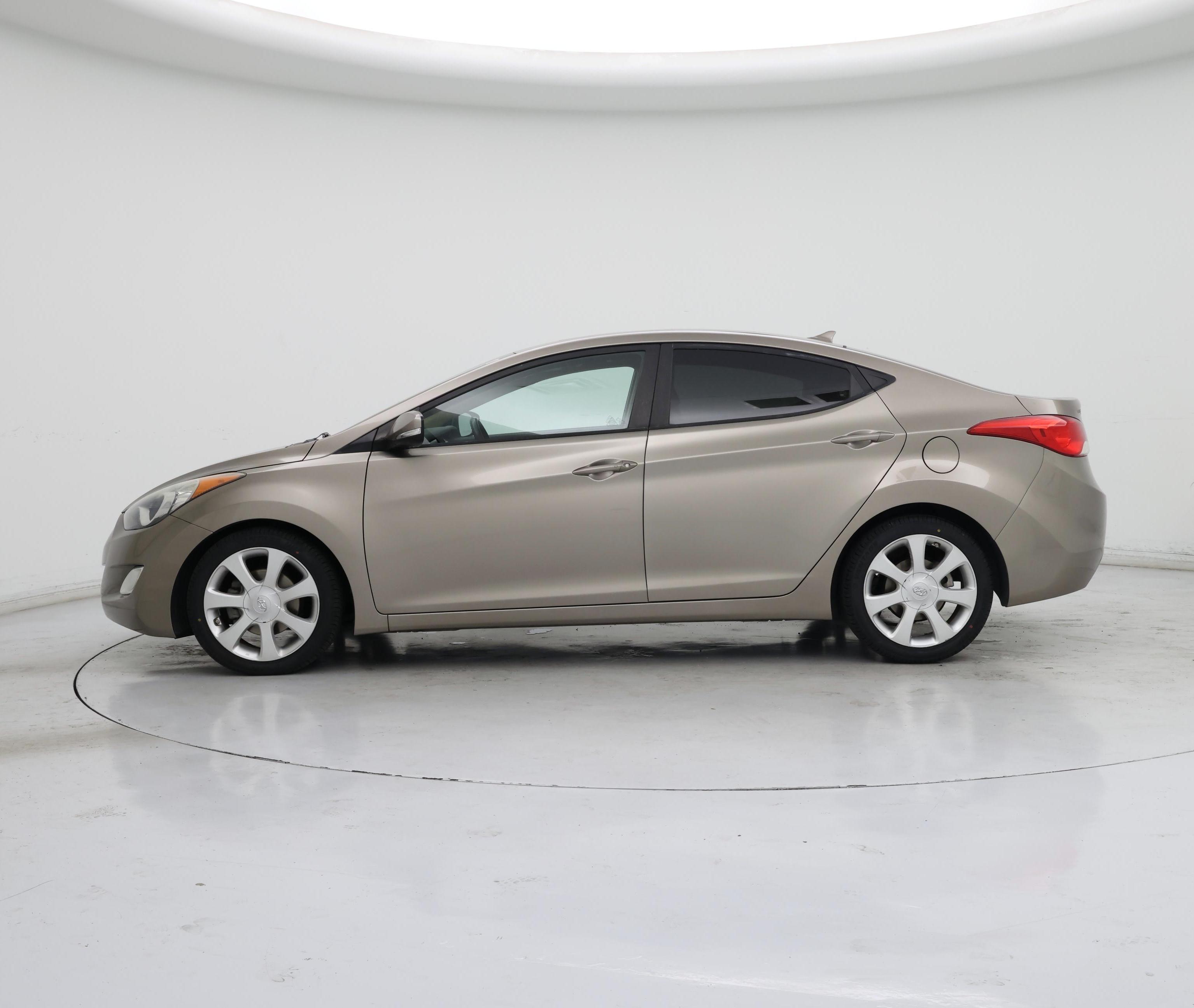 Thumbnail: 2013 Hyundai Elantra - 3