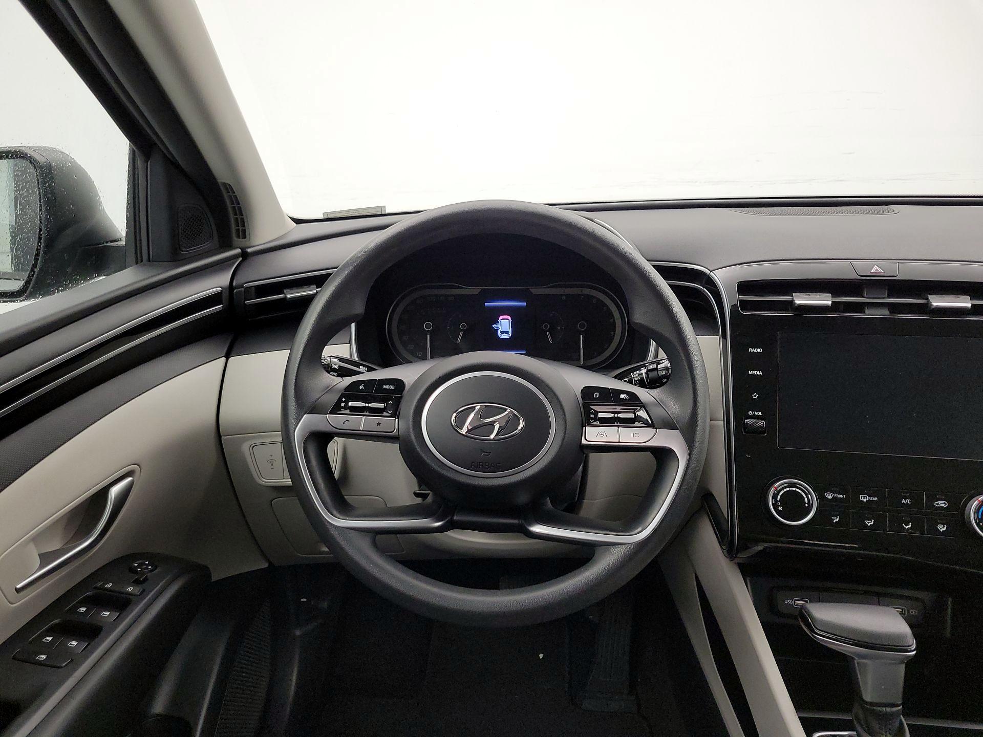 Thumbnail: 2022 Hyundai Tucson - 10