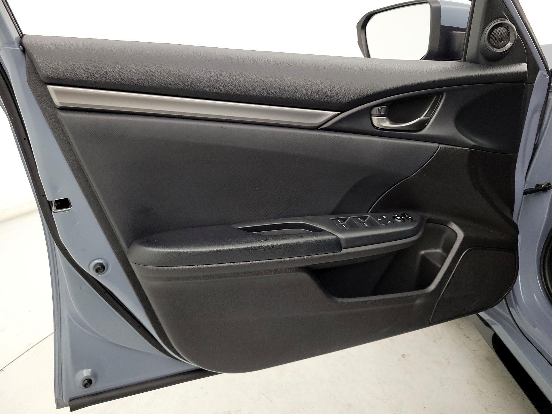 Thumbnail: 2020 Honda Civic - 12