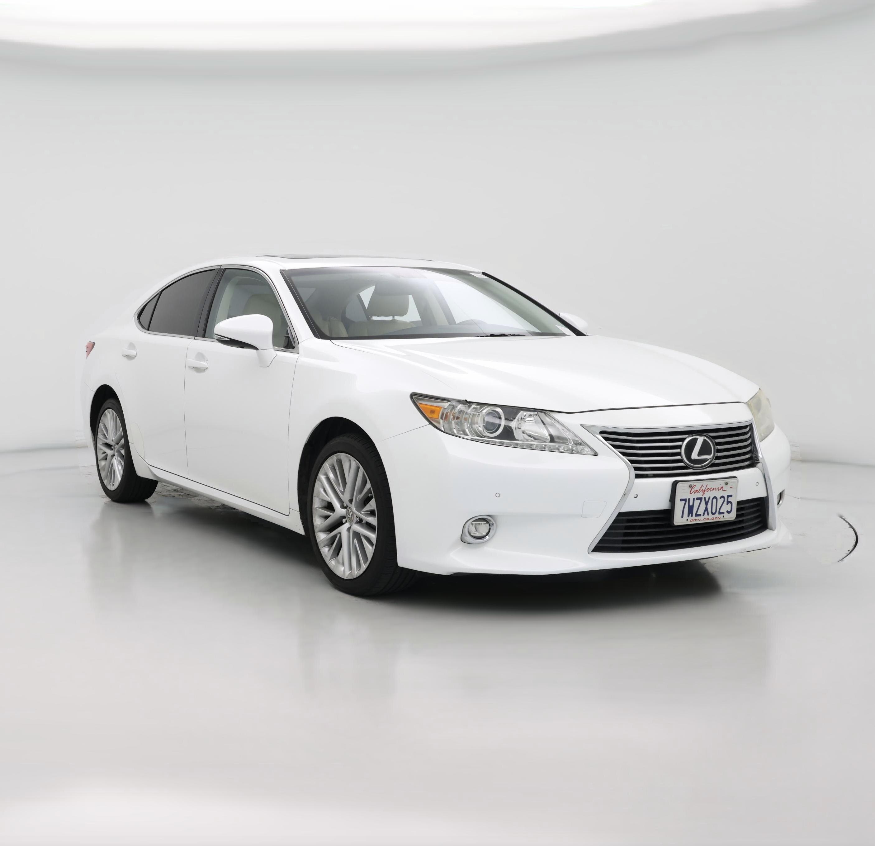 Thumbnail: 2014 Lexus ES - 1